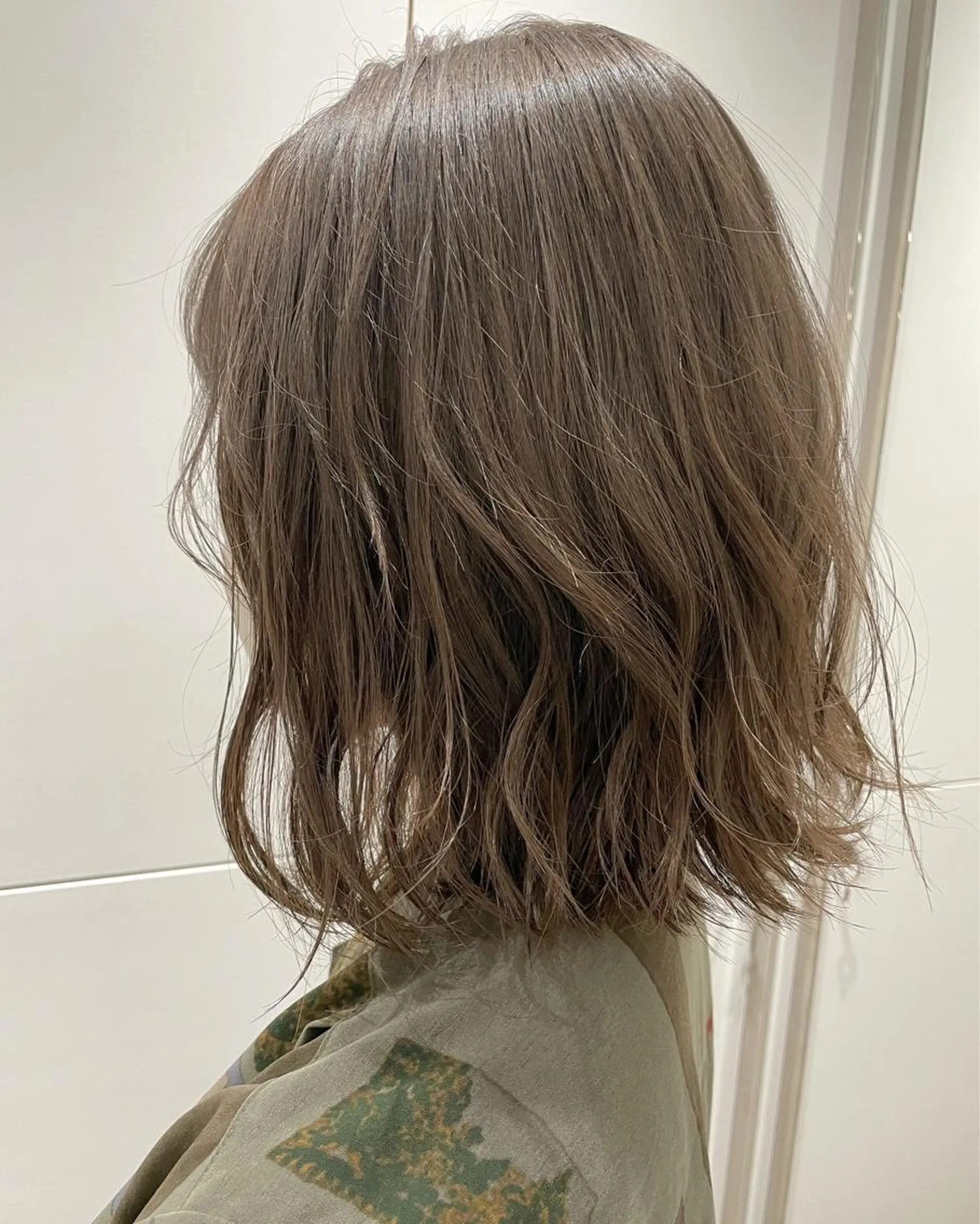 ミディアム カラー 🪞透け感hair 🪞honokaのヘアスタイル