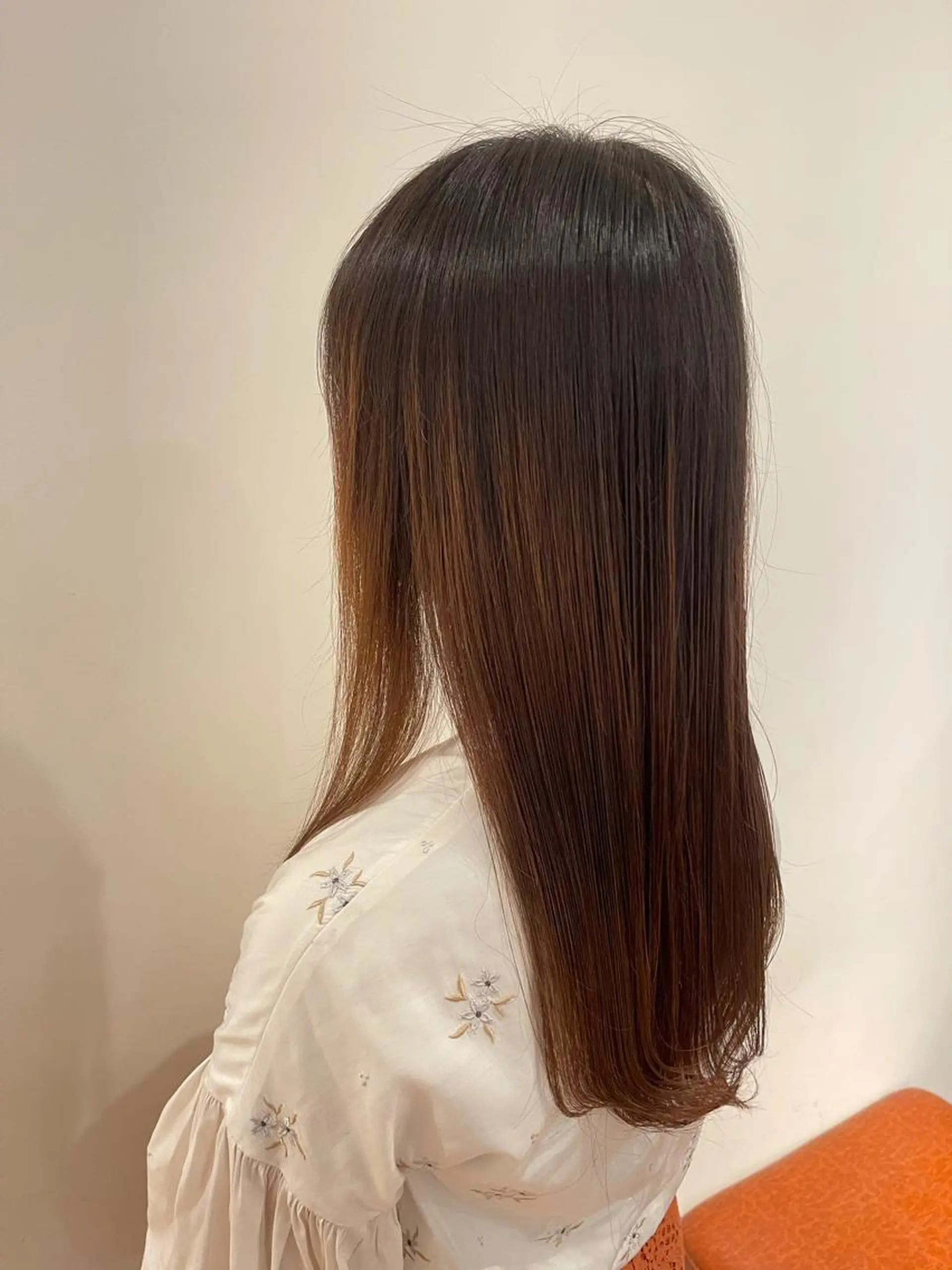 ロング カラー ヘアカラー トリートメント 蜂須賀🐝縮毛矯正 ストレートパーマのヘアスタイル