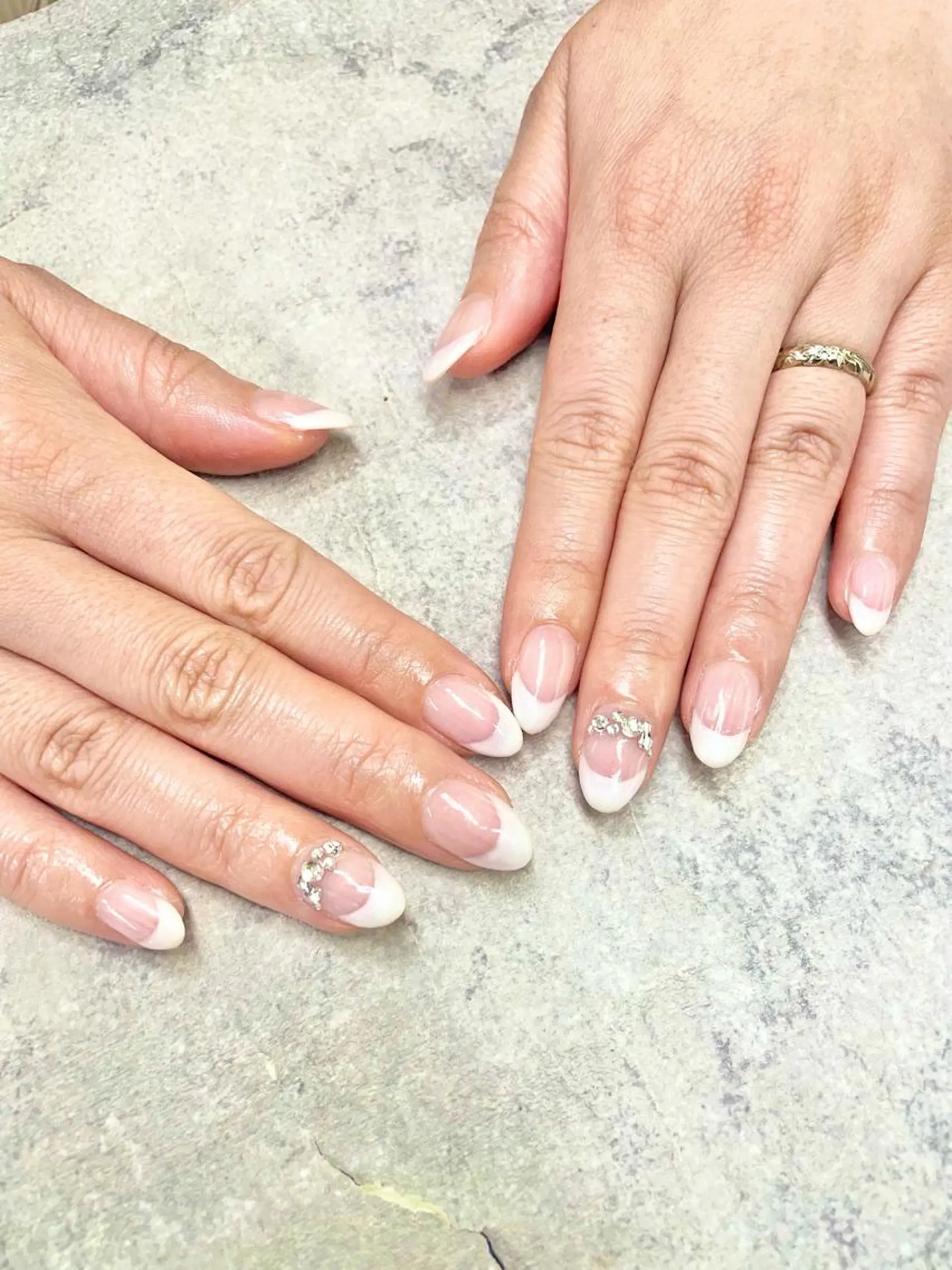ネイル アートネイル フレンチネイル ジェルネイル ガラスフレンチ グラデーション FASTNAIL PLUS 新宿店のネイルデザイン