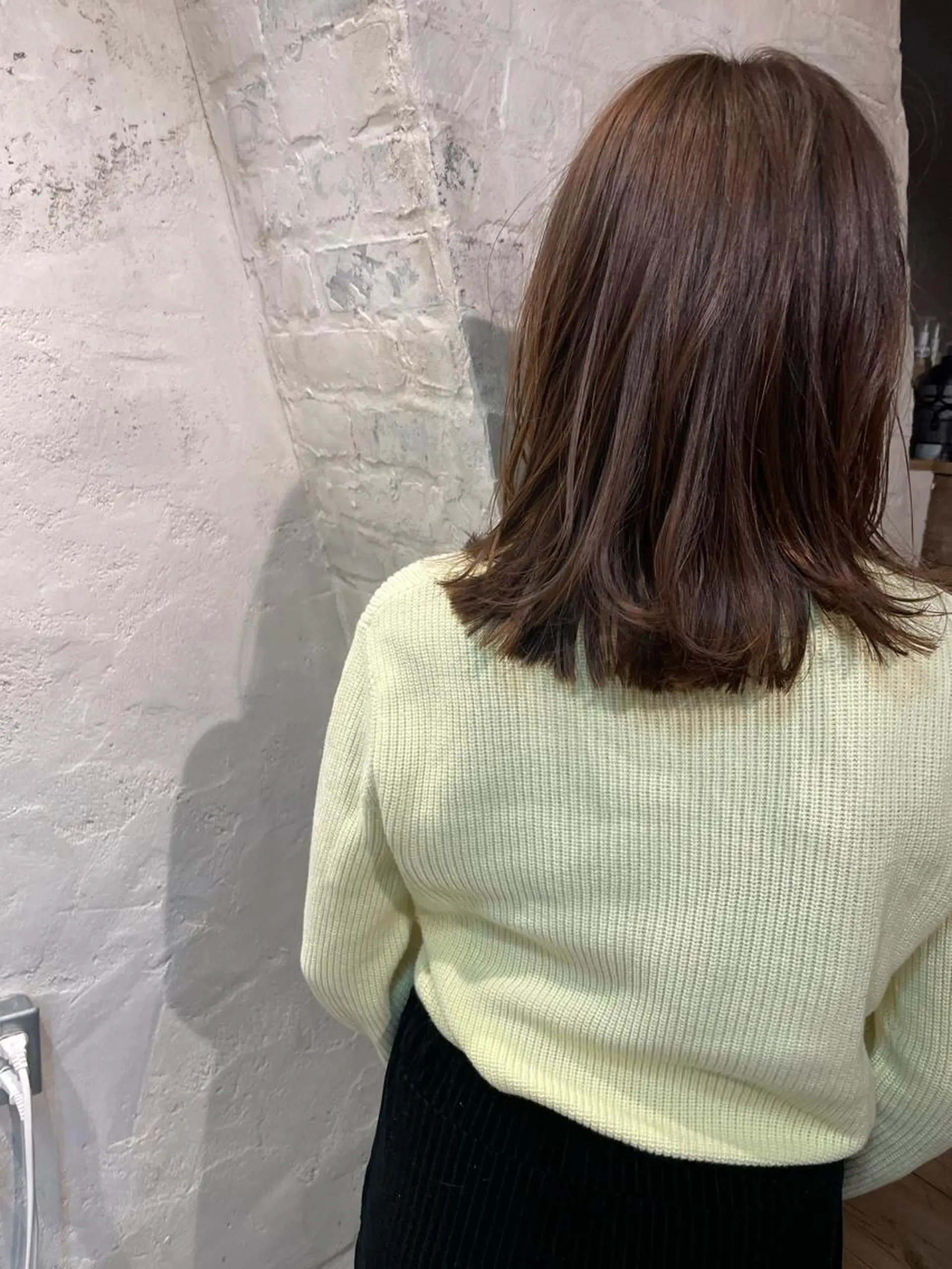 セミロング 泊 紗羅のヘアスタイル