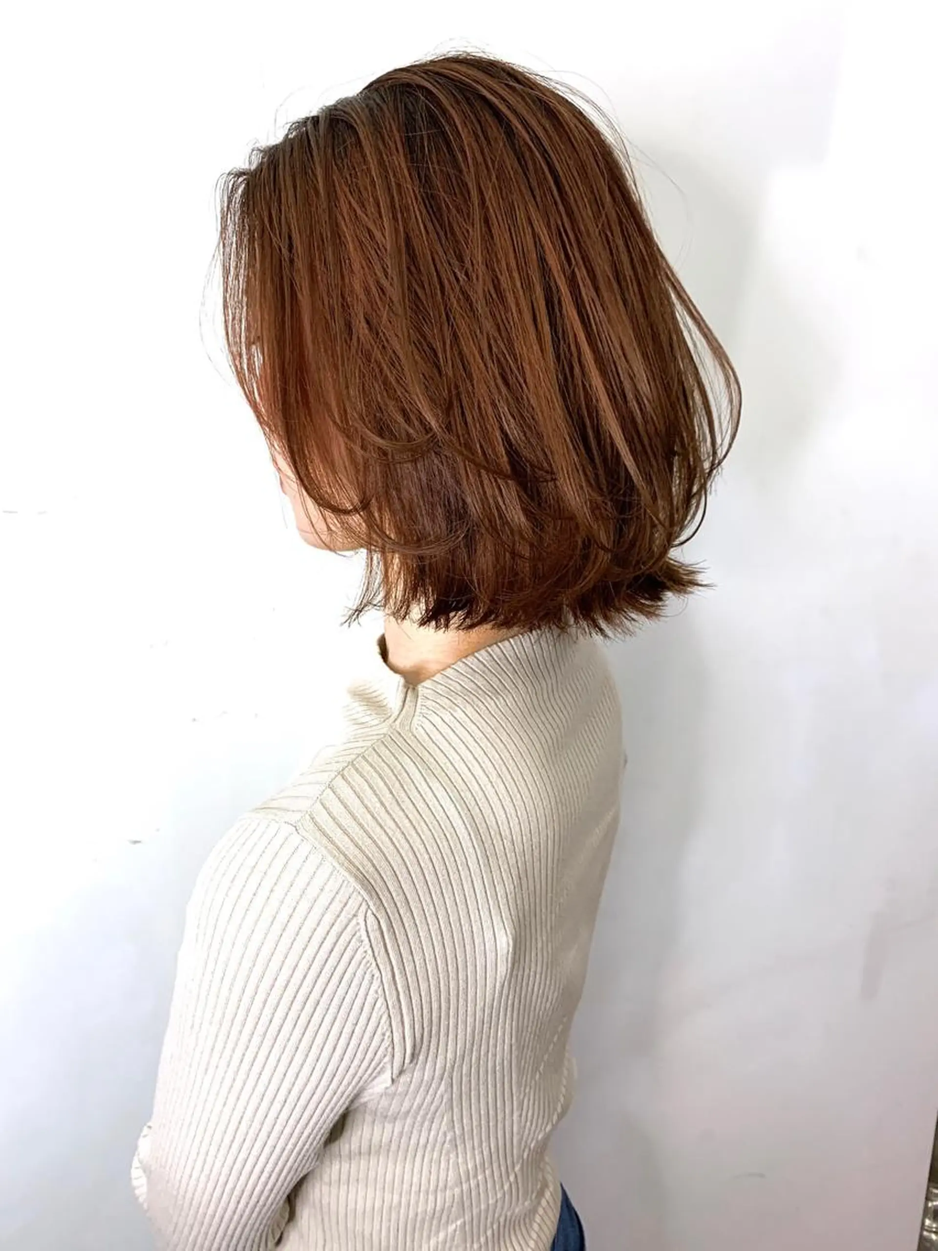 ミディアム ボブ 外ハネヘア エクステ（レミー毛） NINEのヘアスタイル