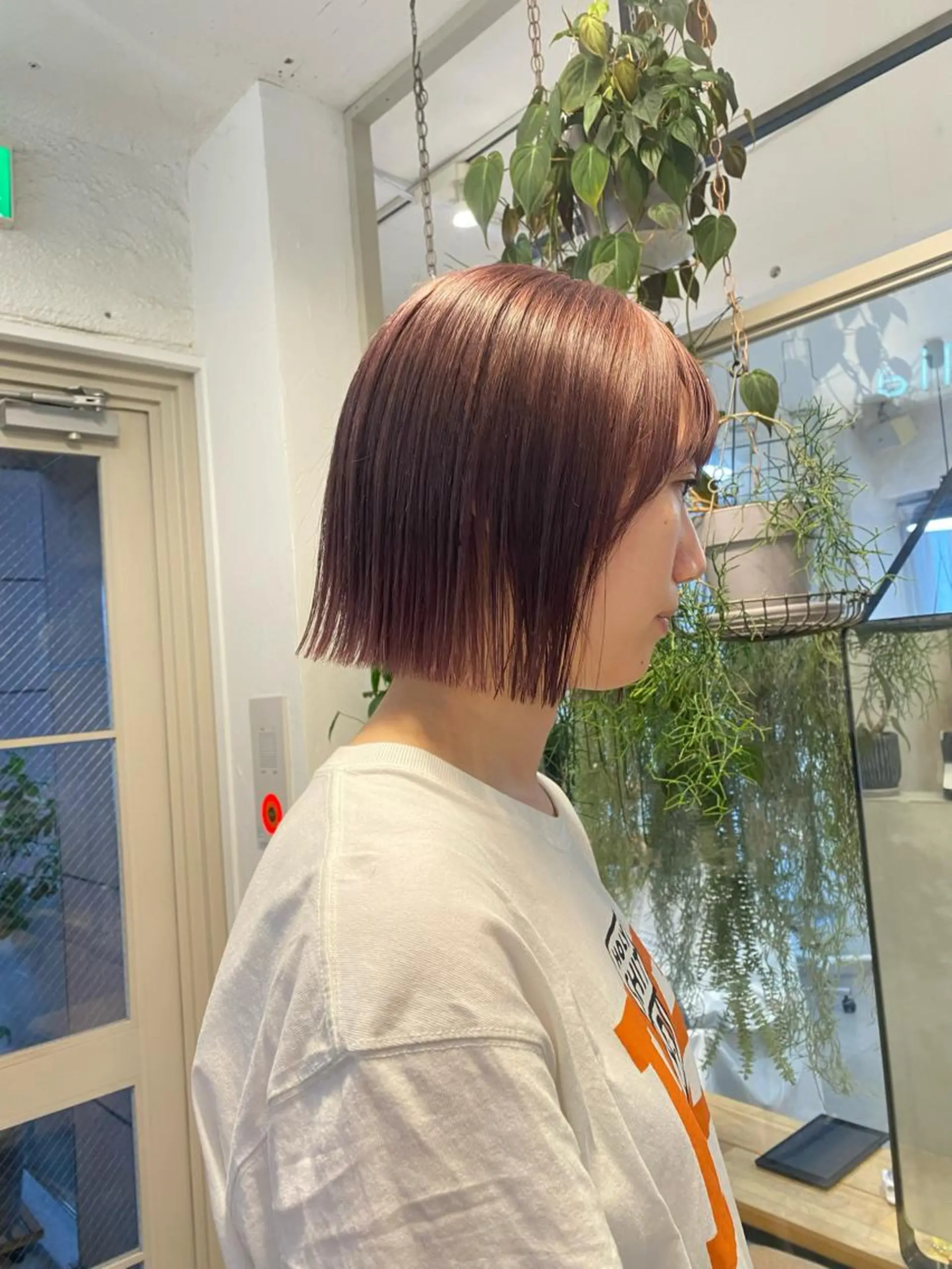 ショート カラー ベージュカラー ピンクカラー ピンクベージュ ボブ ヘアカラー 縮毛矯正 Lomalia 🤍🫧/makoのヘアスタイル