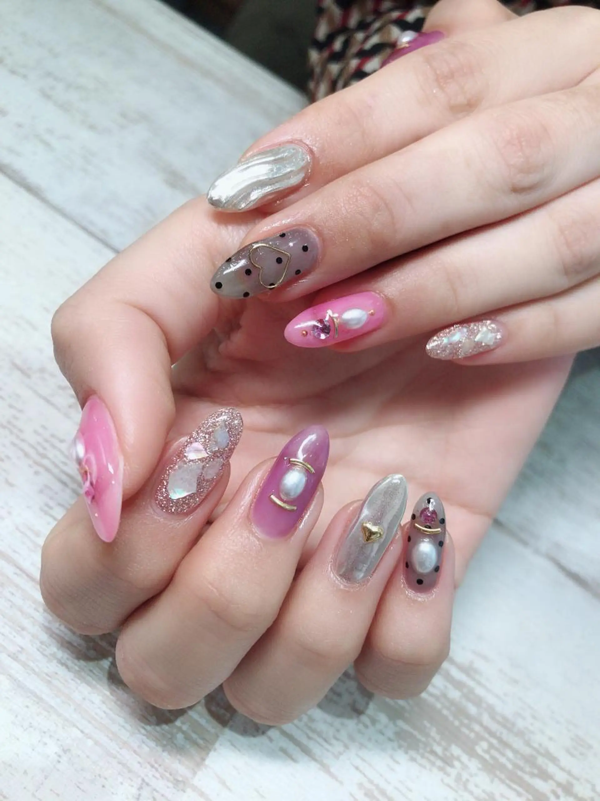 ネイル Lino+ ネイル&よもぎ蒸しのネイルデザイン