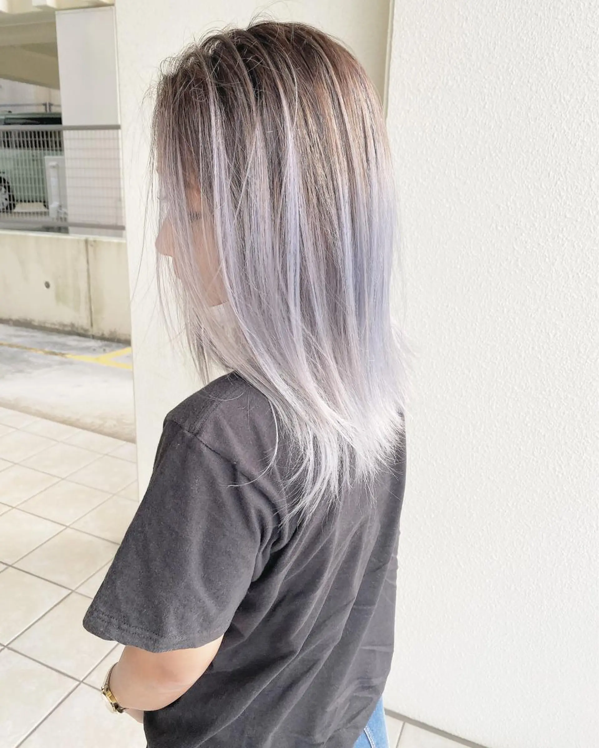 ミディアム カラー バレイヤージュ レイヤーカット カット ヘアカラー grand juteのヘアスタイル