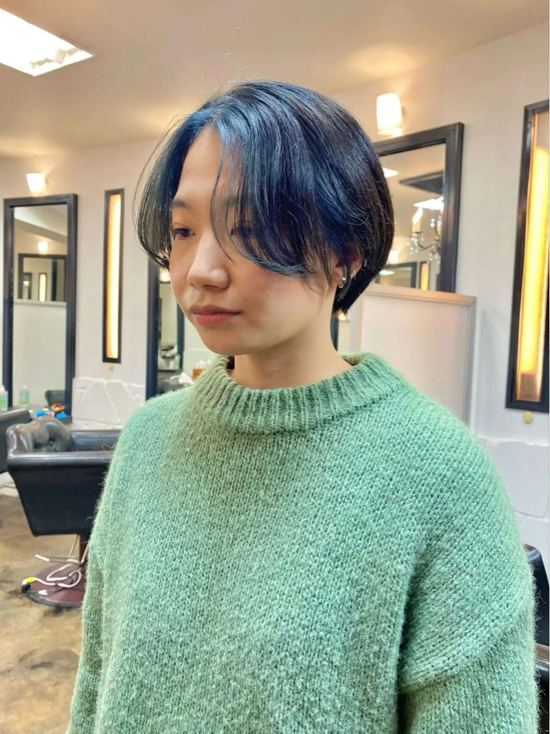 ショート カラー ハンサムショート ミストバング  フェイスフレーミング ショートヘア カット ヘアカラー トリートメント ボブ/縮毛矯正/ レイヤー/塚田のヘアスタイル