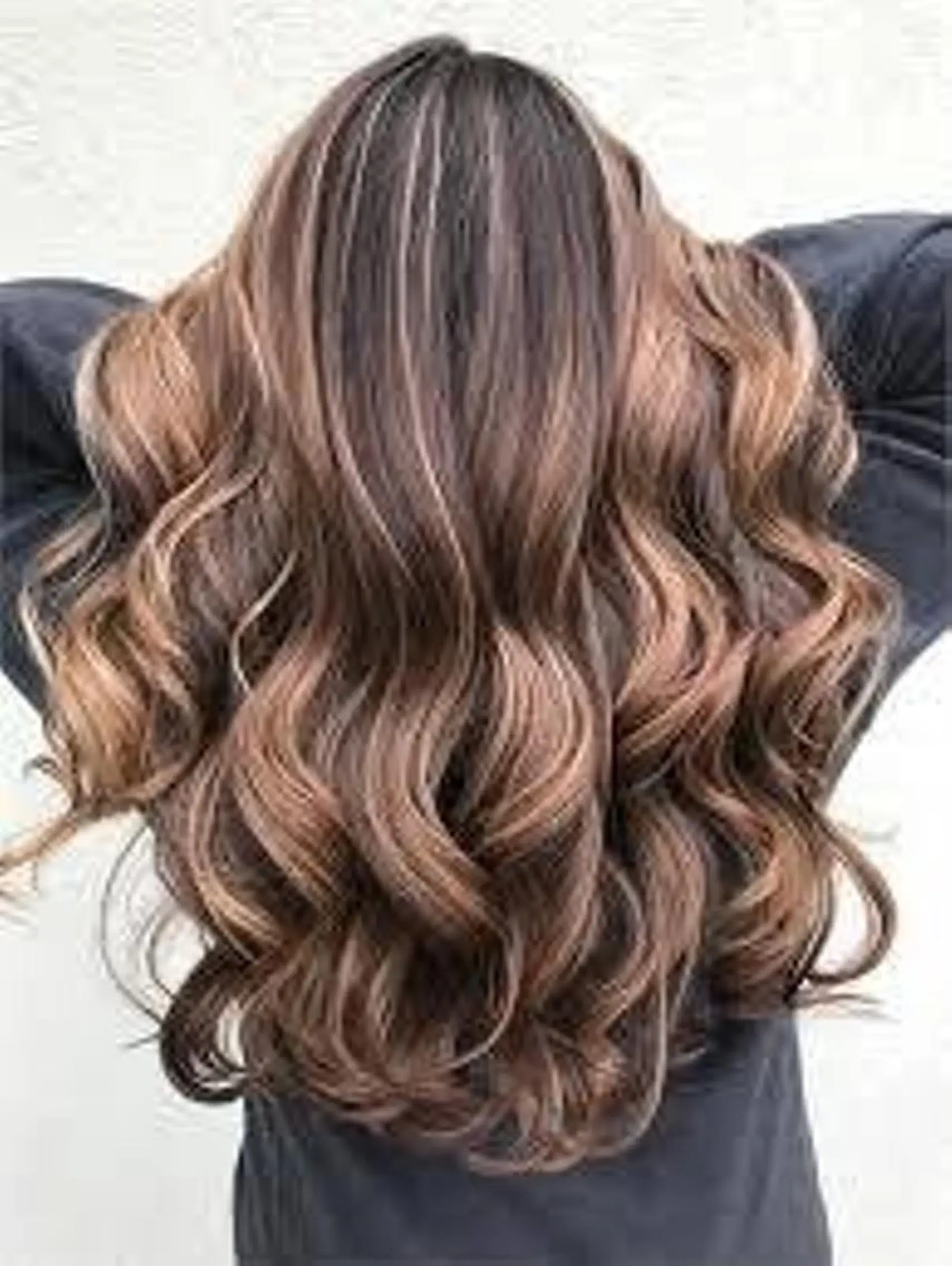 ロング カラー ヘアアレンジ バレイヤージュ グラデーションカラー レイヤーカット ace share salon所属・桑原 祥のヘアスタイル