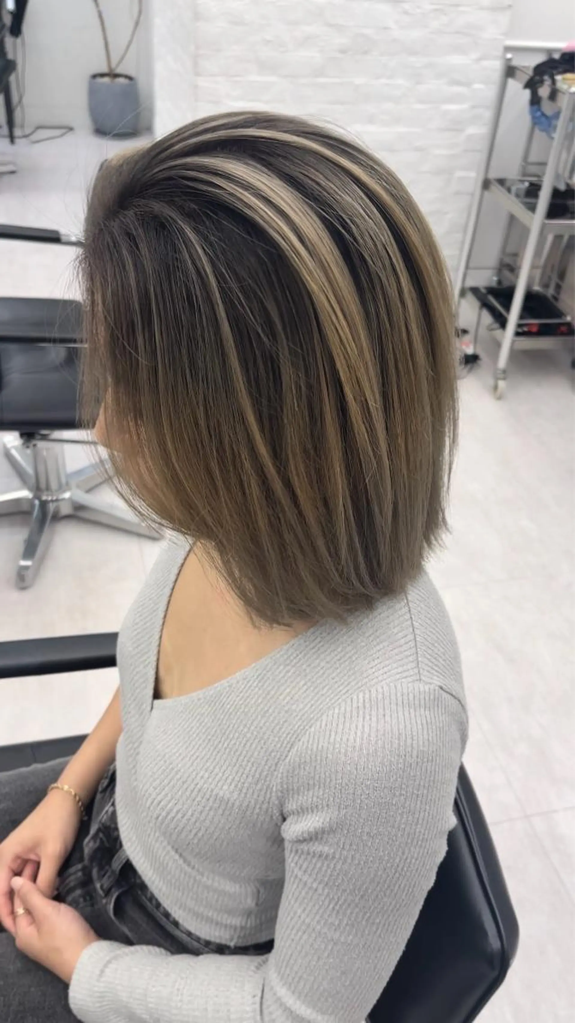 ロング カラー 高島大登/顔周り /ミルクティーのヘアスタイル