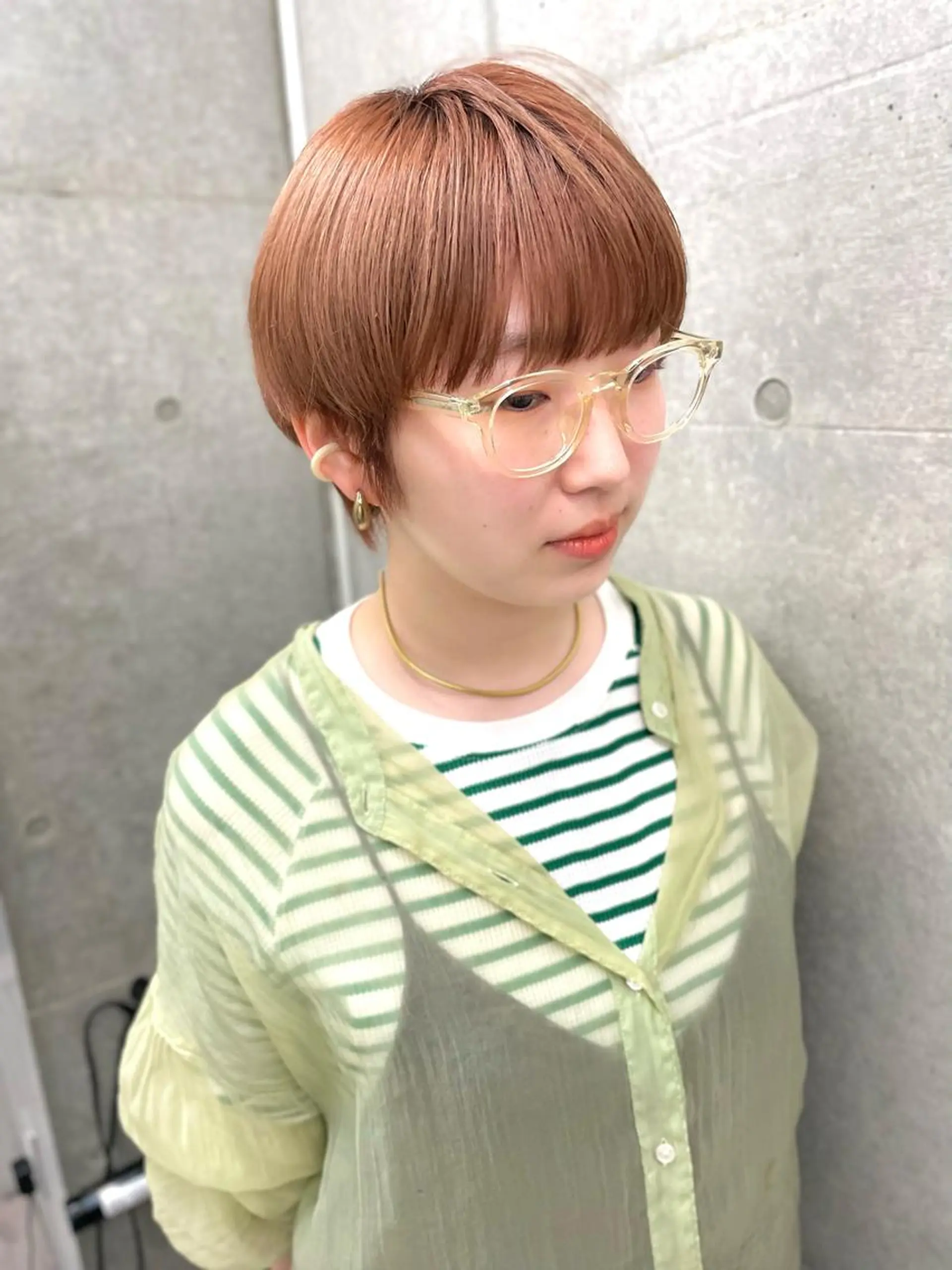 ショート アッシュ ボブ くびれヘア ハイライト レイヤーカット 表参道/髪質改善/ 透明感/遠藤良祈のヘアスタイル