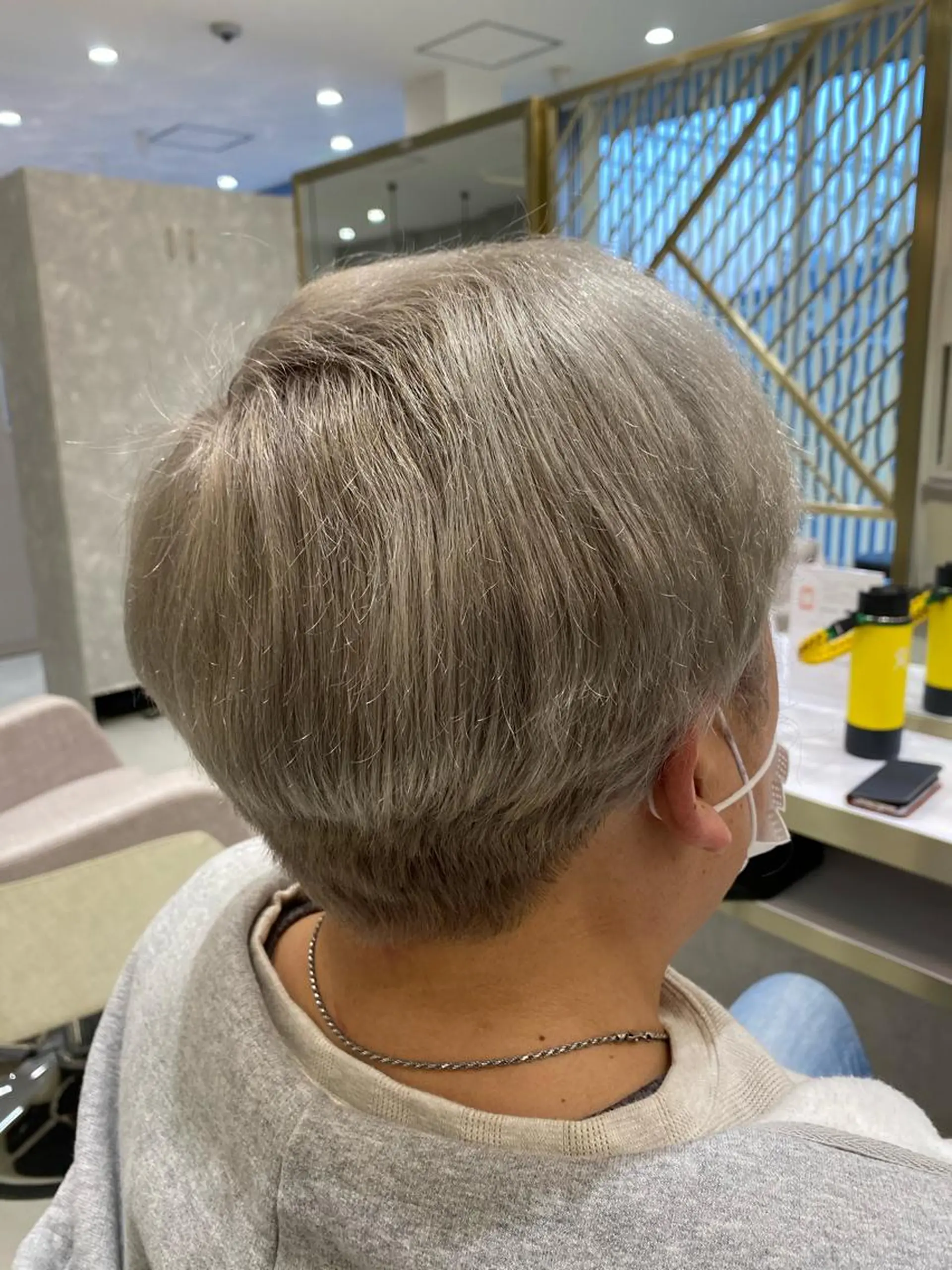 ショート メンズ ヘアカラー トリートメント 渡辺　亮/ ハイライト/髪質改善のヘアスタイル