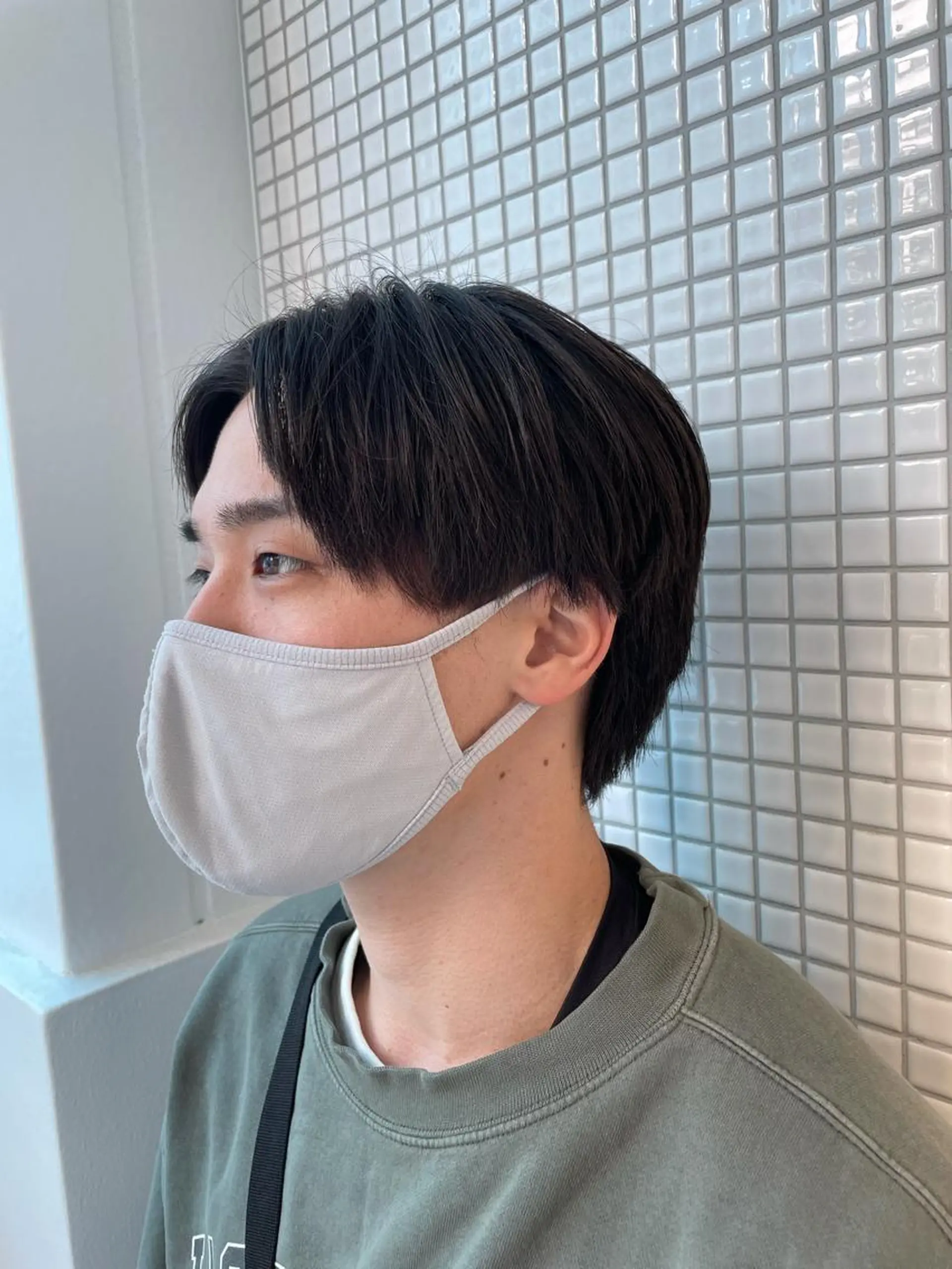 ショート カラー パーマ メンズ センターパート 伸ばしかけ 🔥メンズヘア🔥 セヤシュウヘイのヘアスタイル