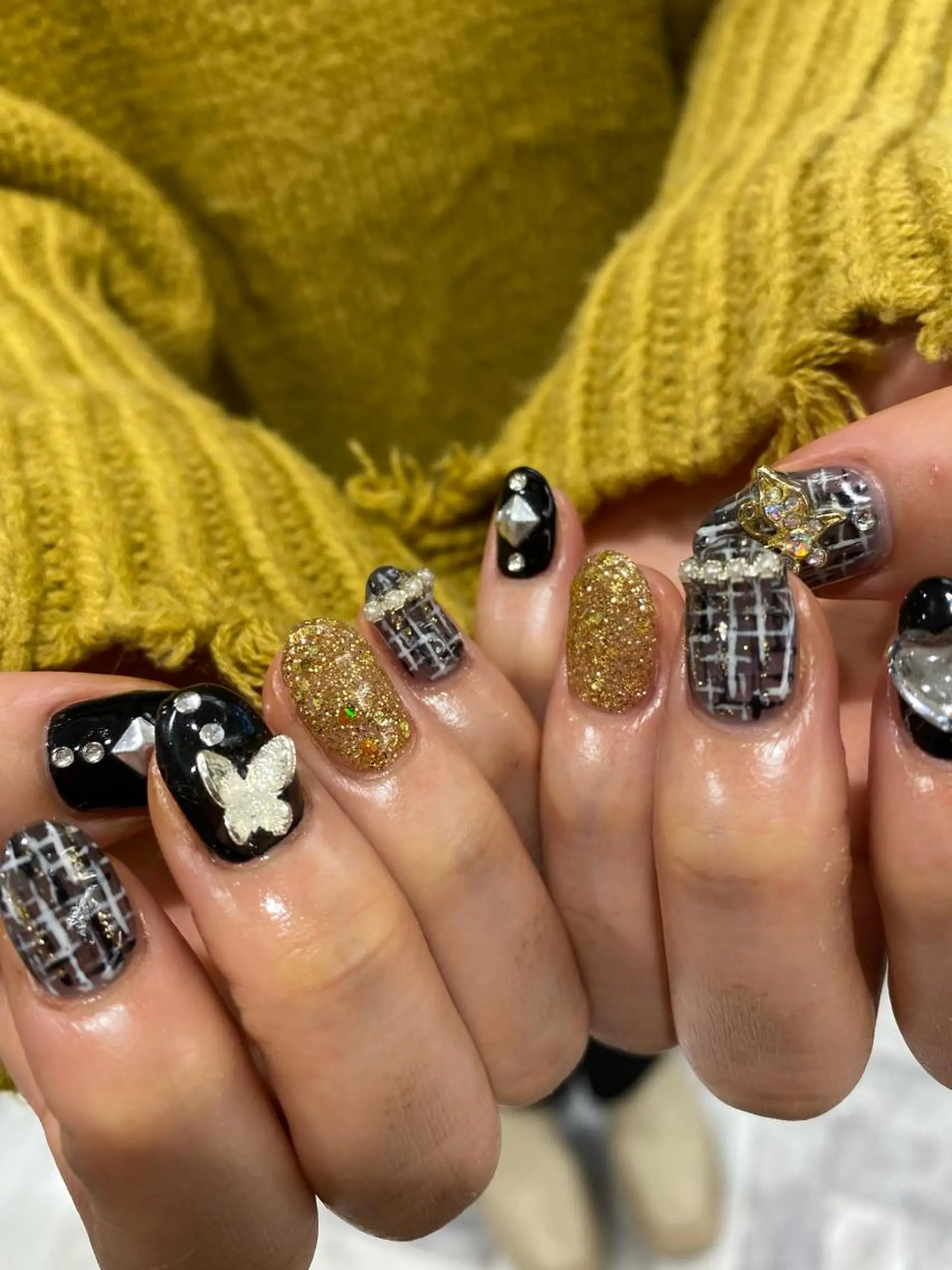 ネイル ハンドネイル Shiori・:* 💫のネイルデザイン