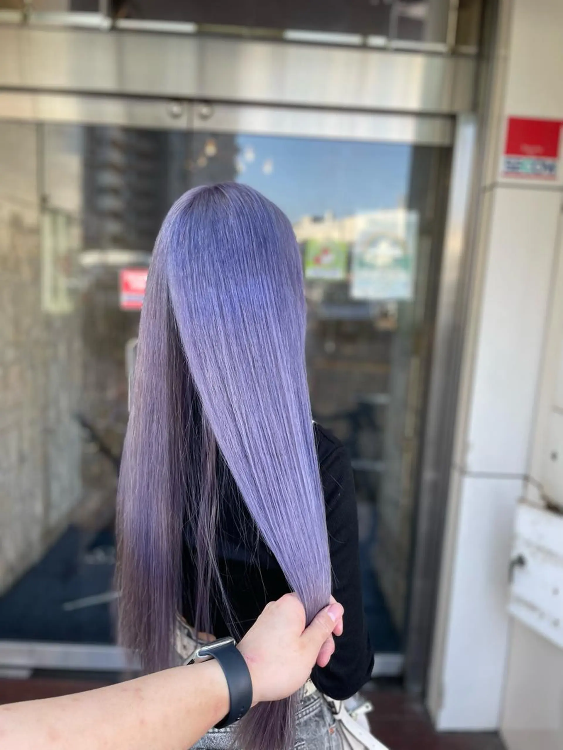 ロング カラー ヘアアレンジ アンククロス/ エクステ／ハイトーンのヘアスタイル