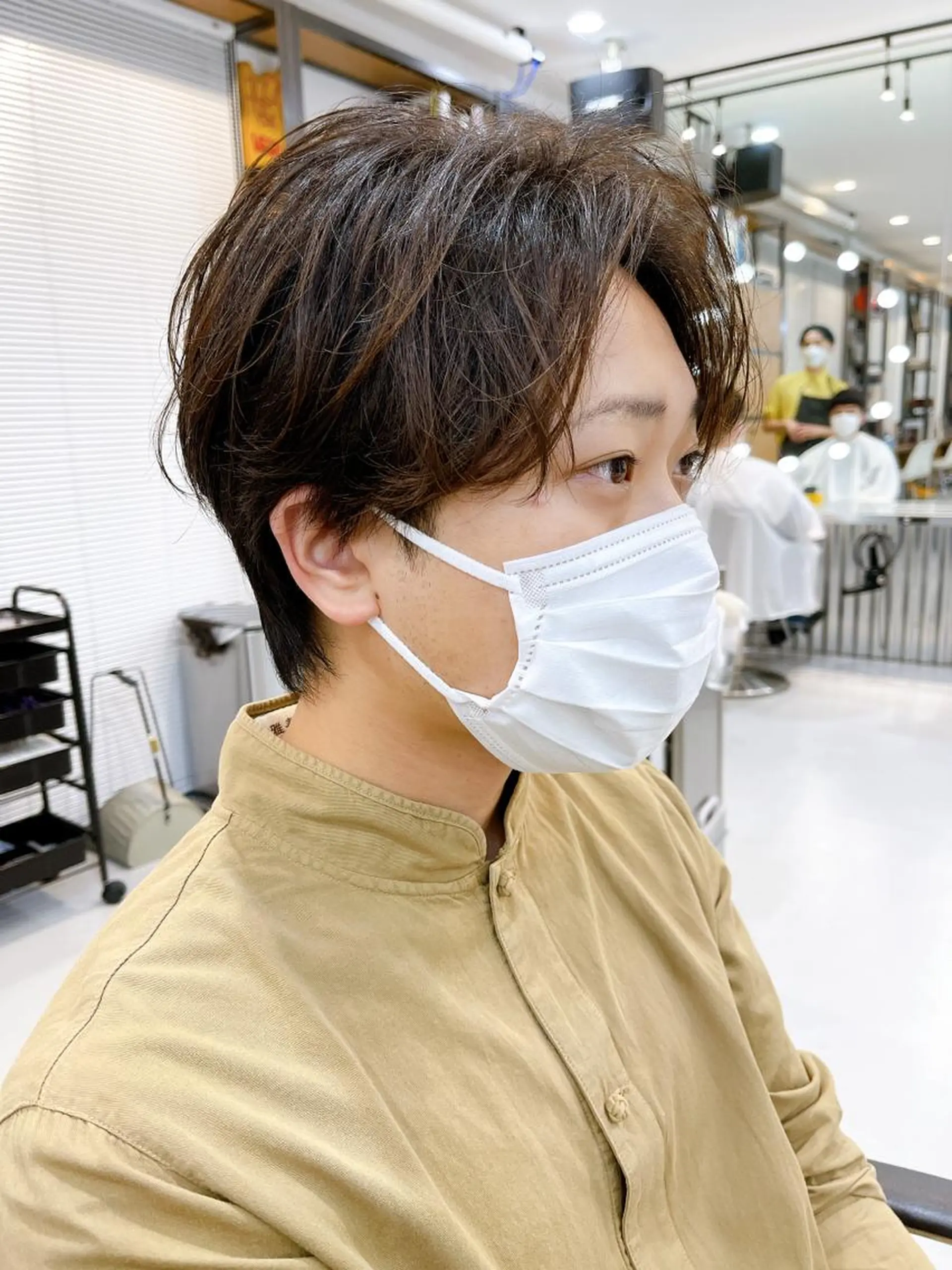 ショート パーマ メンズ センターパート メンズパーマ カット パーマ メンズパーマ タカキリョウのヘアスタイル