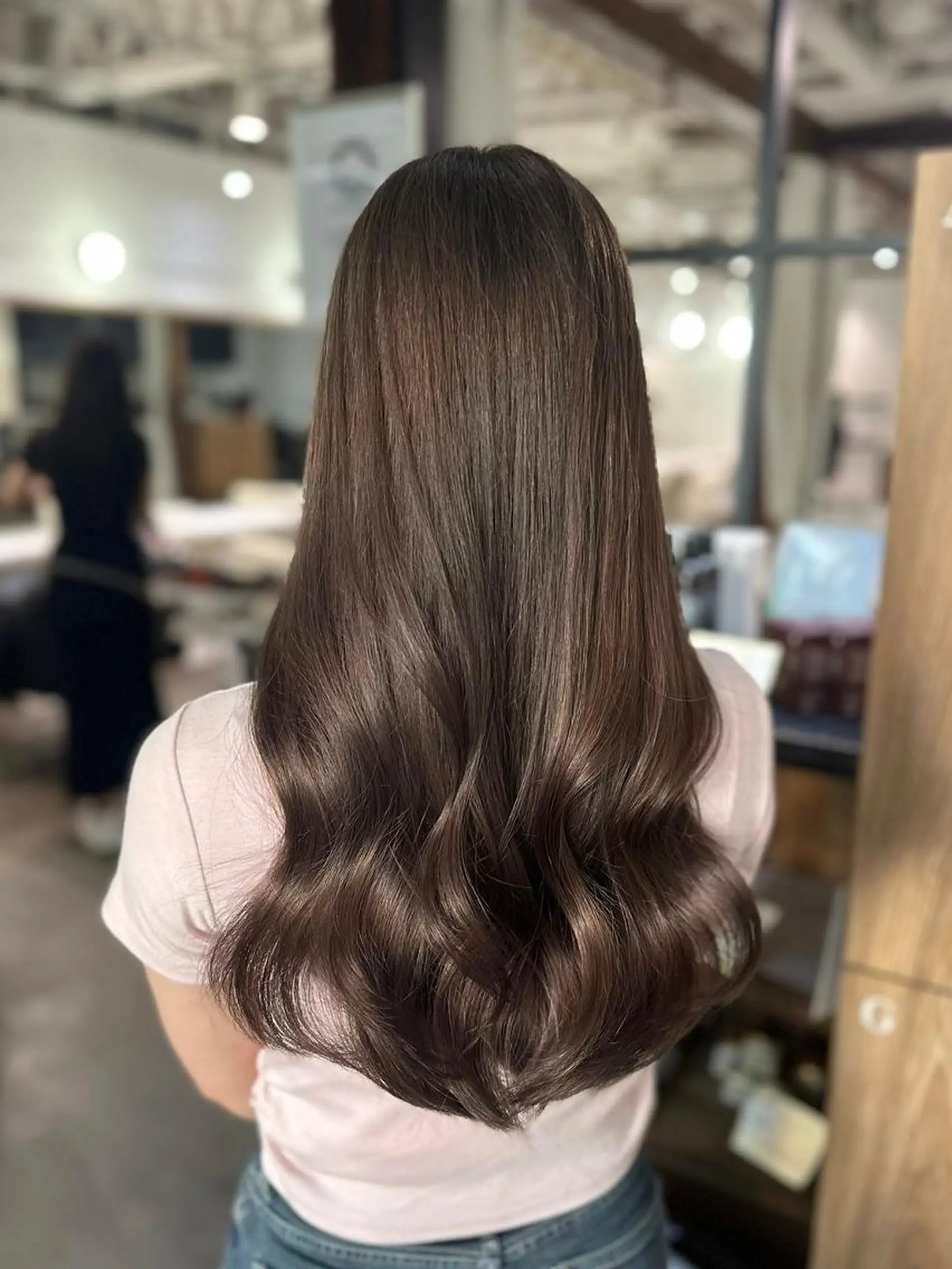 ロング カラー 白川 一志のヘアスタイル