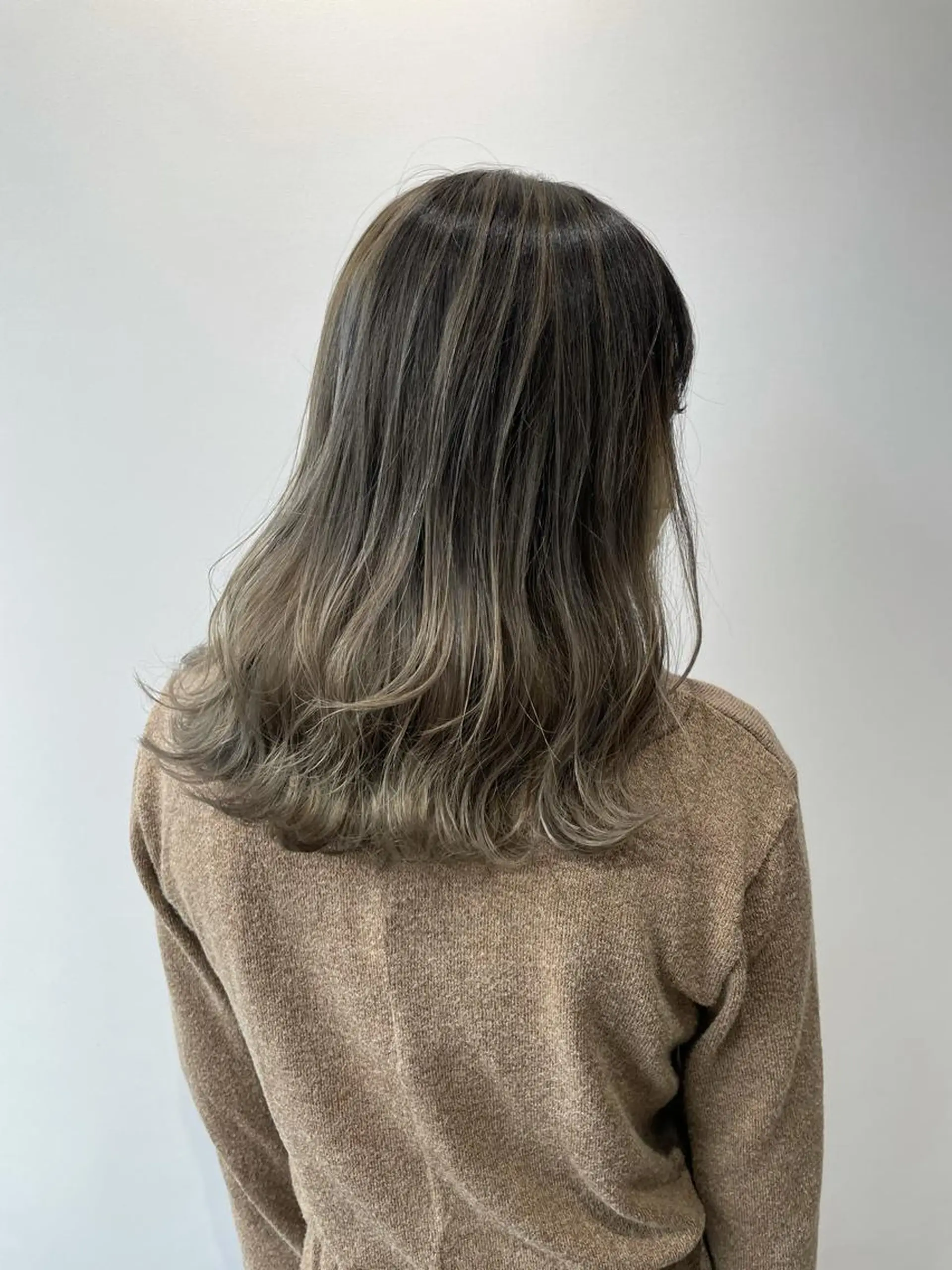 セミロング ヘアカラー トリートメント Nero✂︎ officialのヘアスタイル