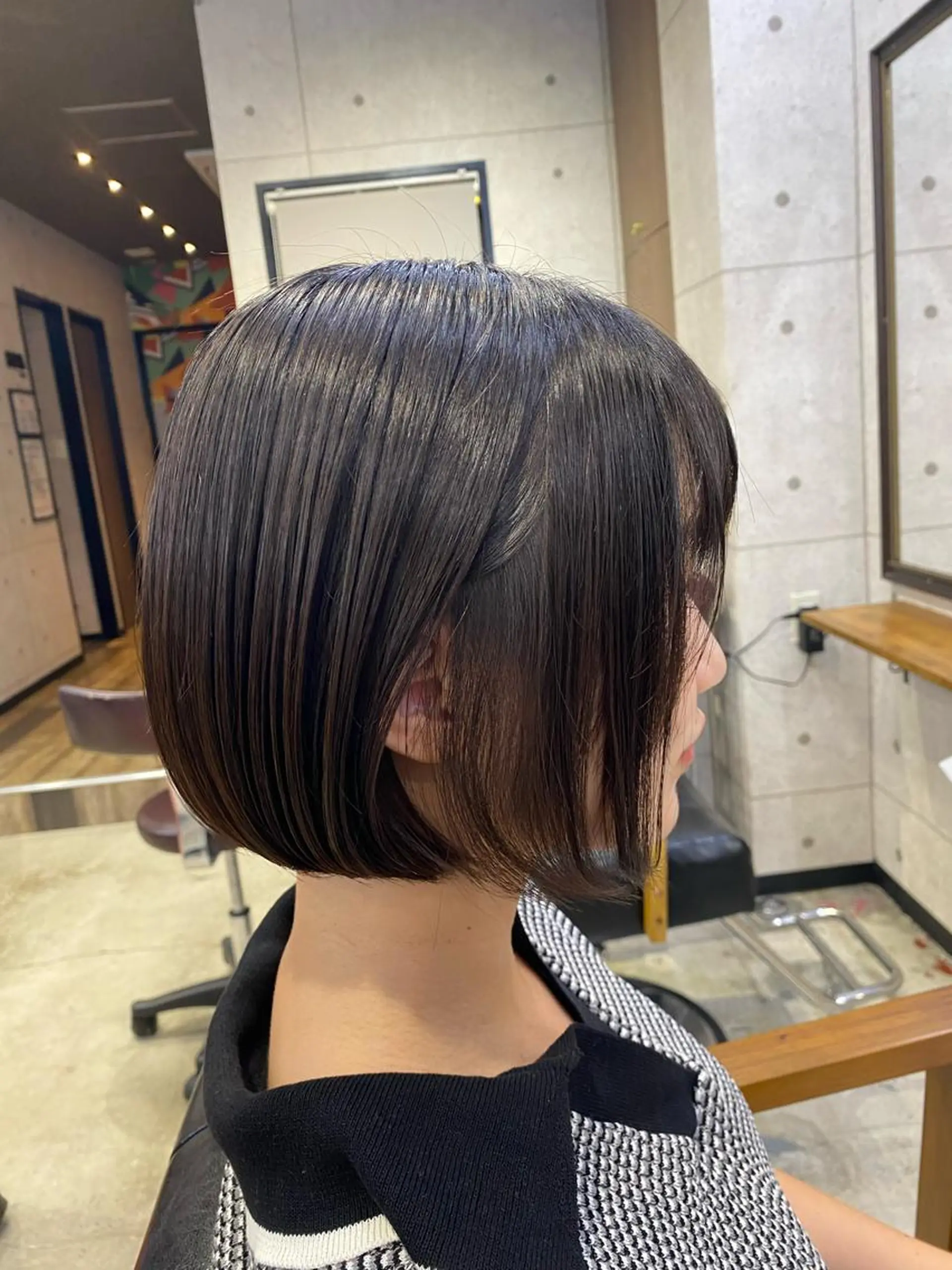 ショート カラー ボブ 遠藤沙也加 /レイヤーカットのヘアスタイル