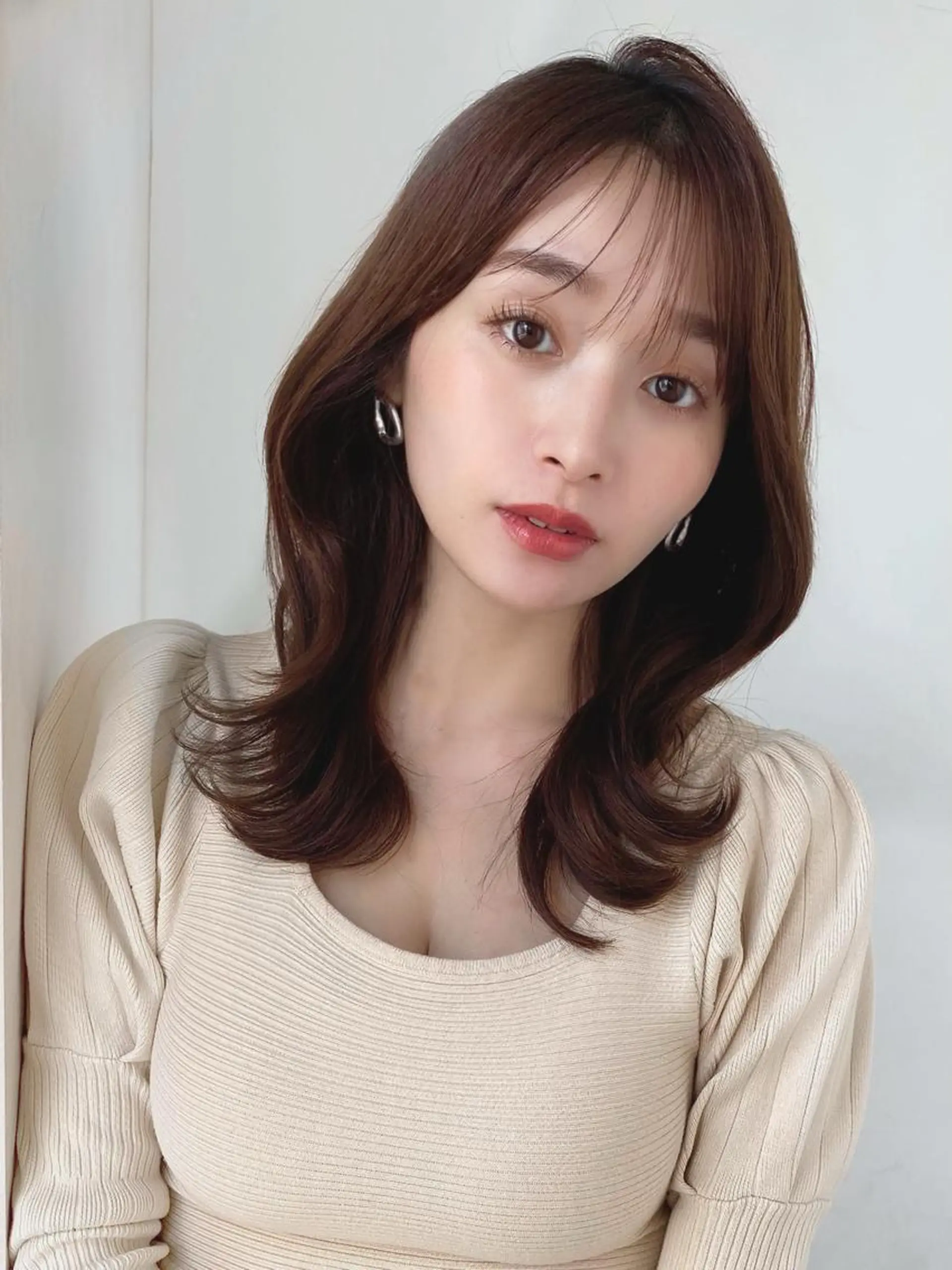 ミディアム カラー ヘアカラー トリートメント AINANLY 明治神宮前店所属・似合わせレイヤー モテカラー🧸三科のヘアスタイル