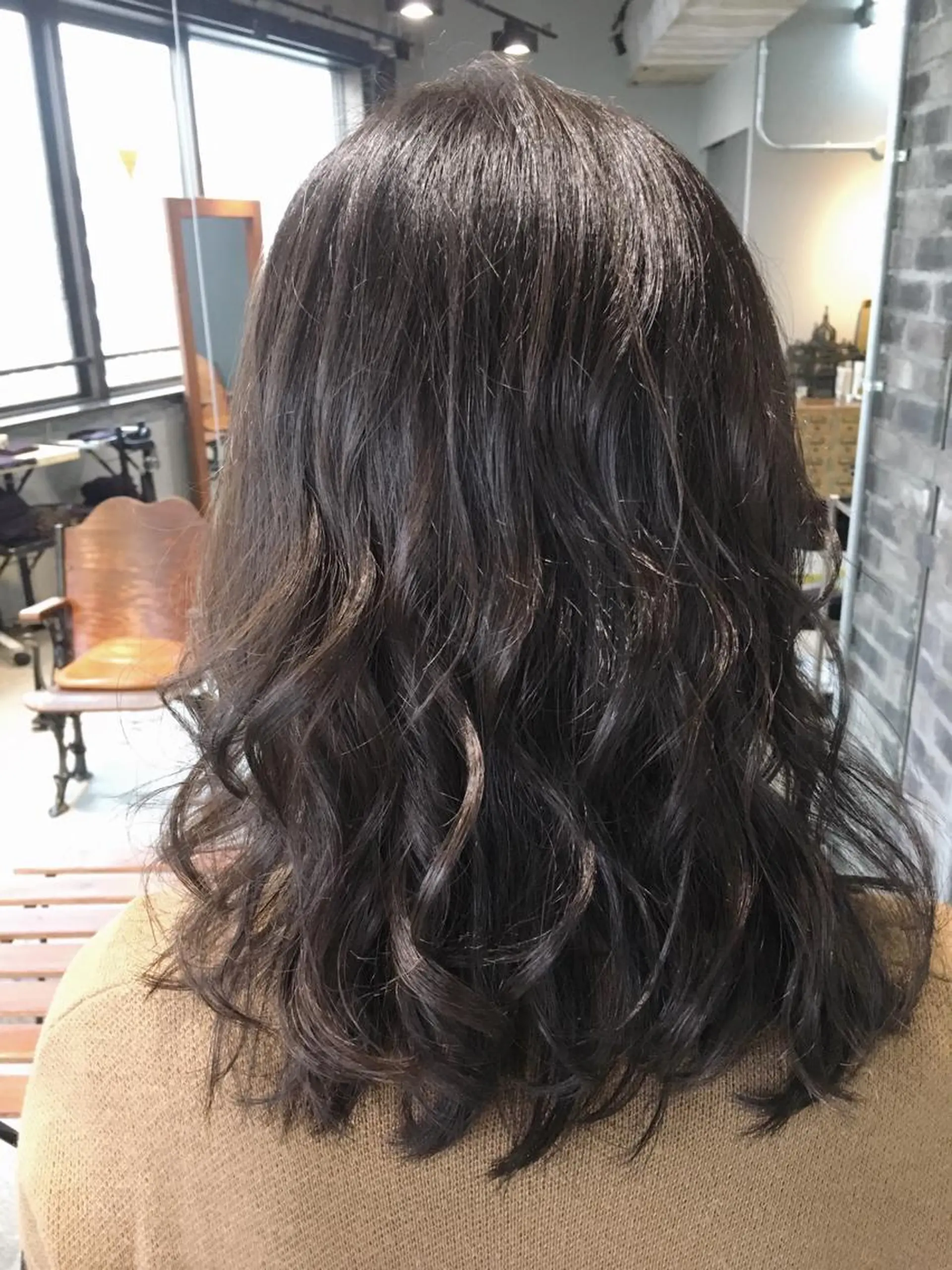 ロング カラー パーマ アッシュ アッシュブラウン ブラウンカラー カット パーマ トリートメント 代表 中島貴志のヘアスタイル