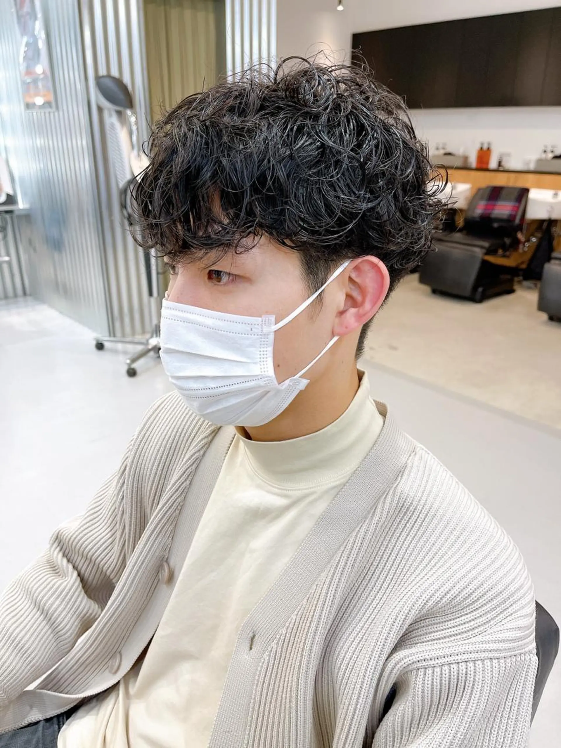 ショート パーマ メンズ マッシュ メンズパーマ カット ヘアカラー パーマ 縮毛矯正 トリートメント メンズパーマ タカキリョウのヘアスタイル