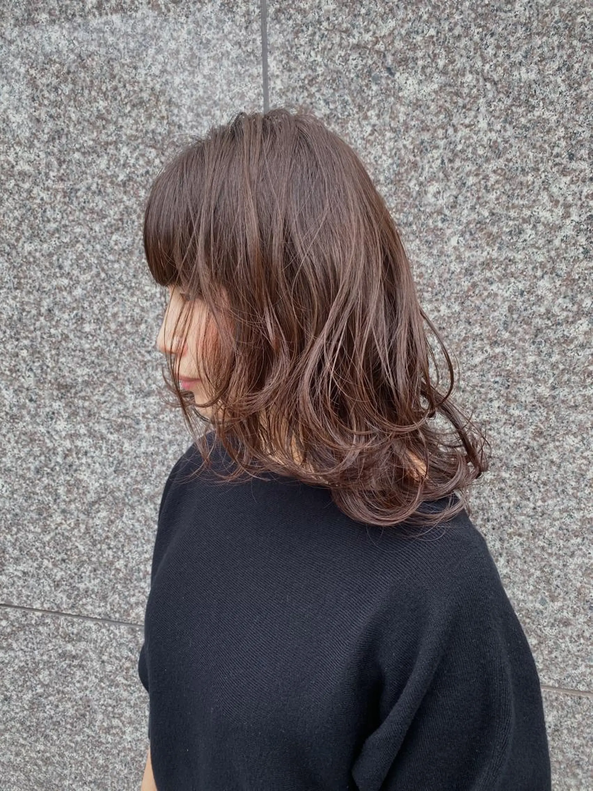 ミディアム カラー アッシュ ピンクカラー ピンクアッシュ 似合わせカット トリートメント カット ヘアカラー トリートメント (h)wim ウィムのヘアスタイル