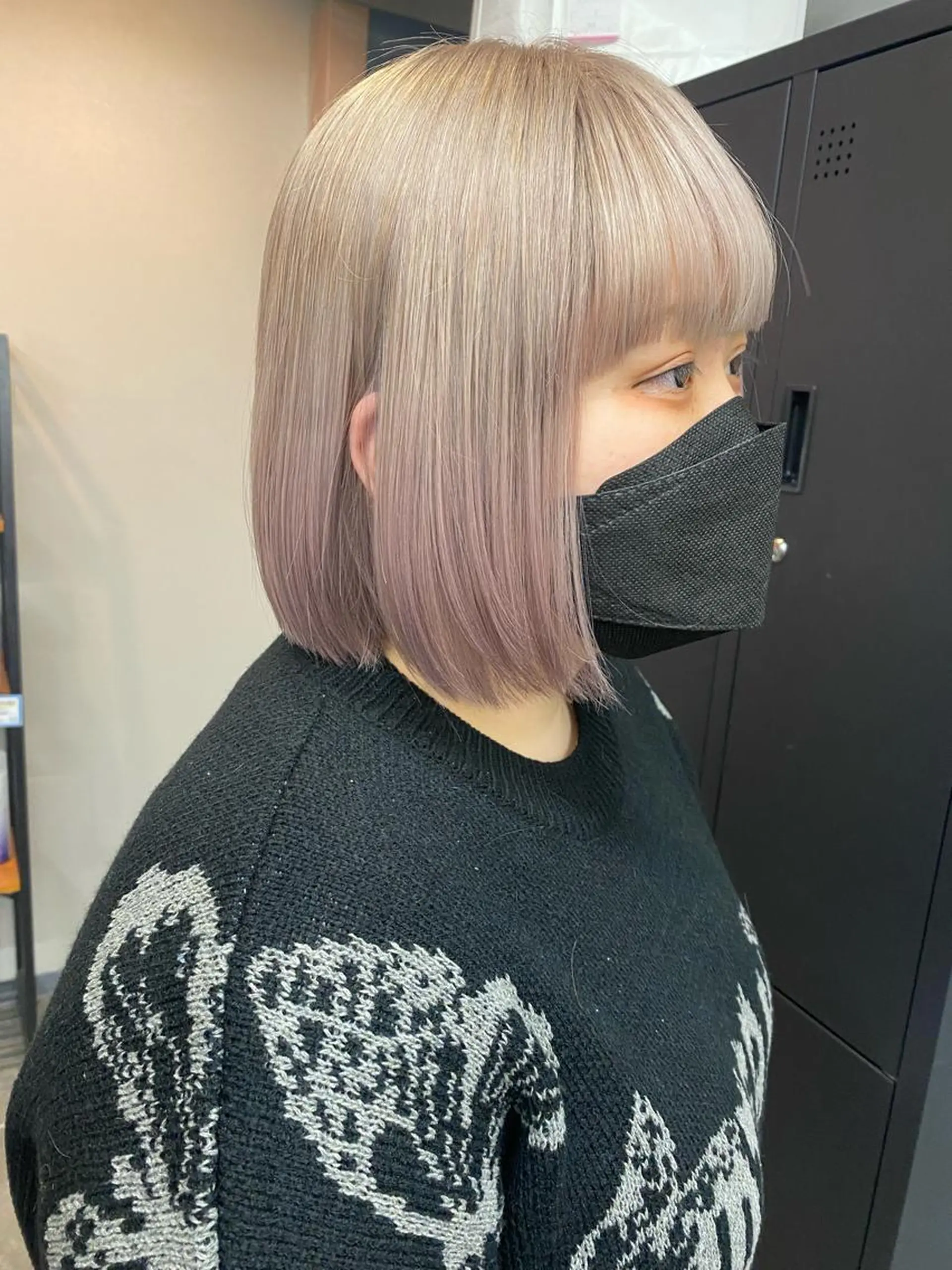 ショート salon Def所属・maco 艶感ハイトーン🦋のヘアスタイル