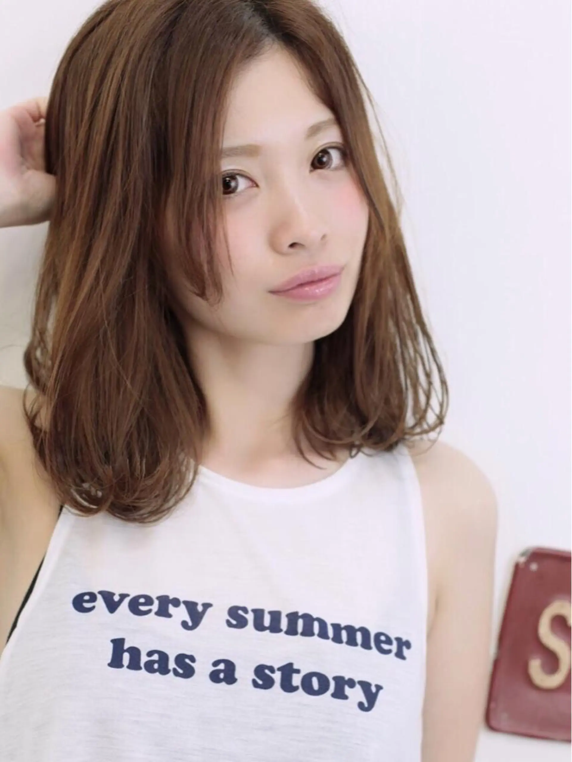 ミディアム カラー 透明感カラー ヘアカラー トリートメント famille所属・famille ファミーユのヘアスタイル