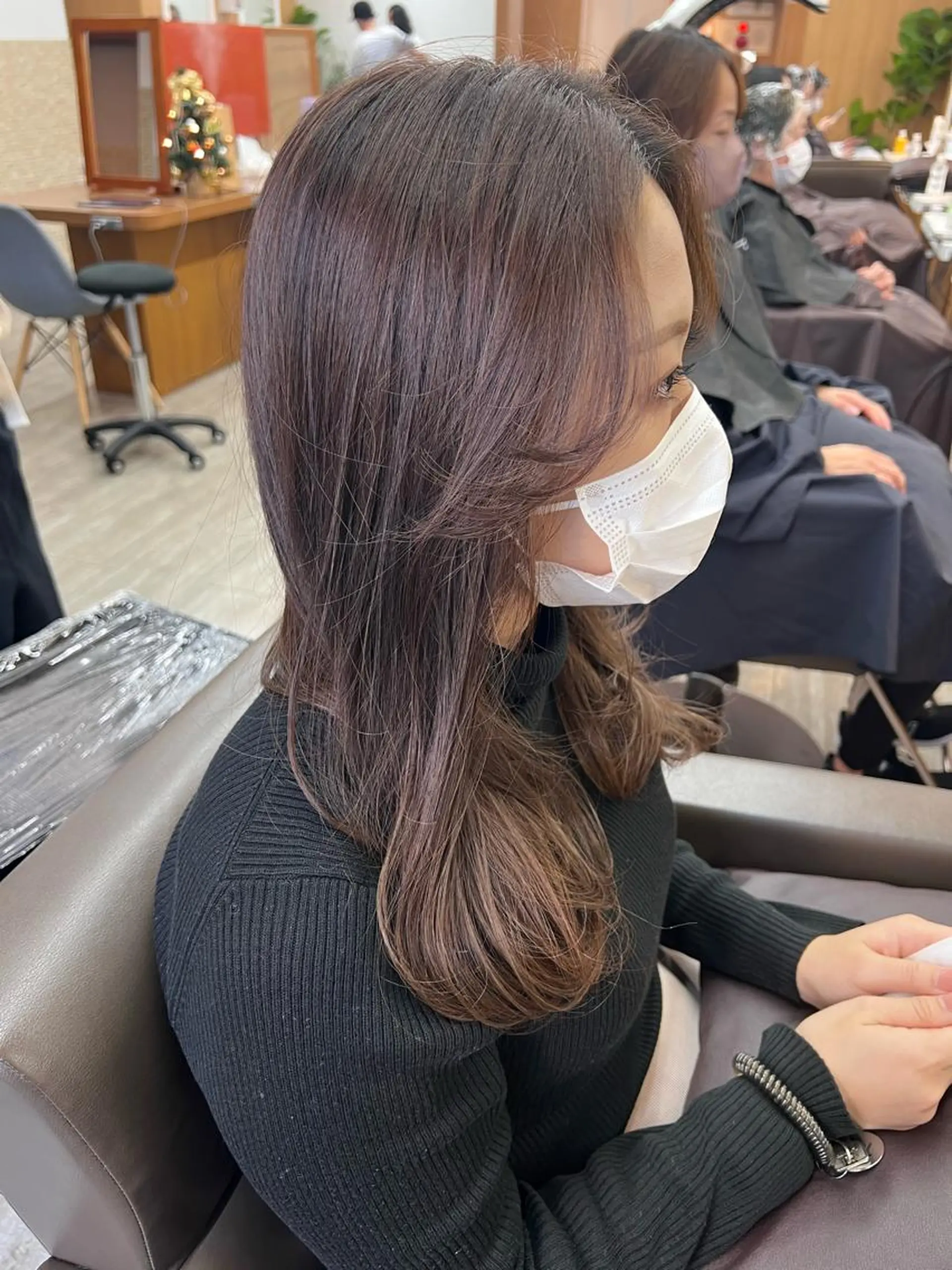 ロング カラー カット ヘアカラー トリートメント 透明感カラー ゆうだいのヘアスタイル