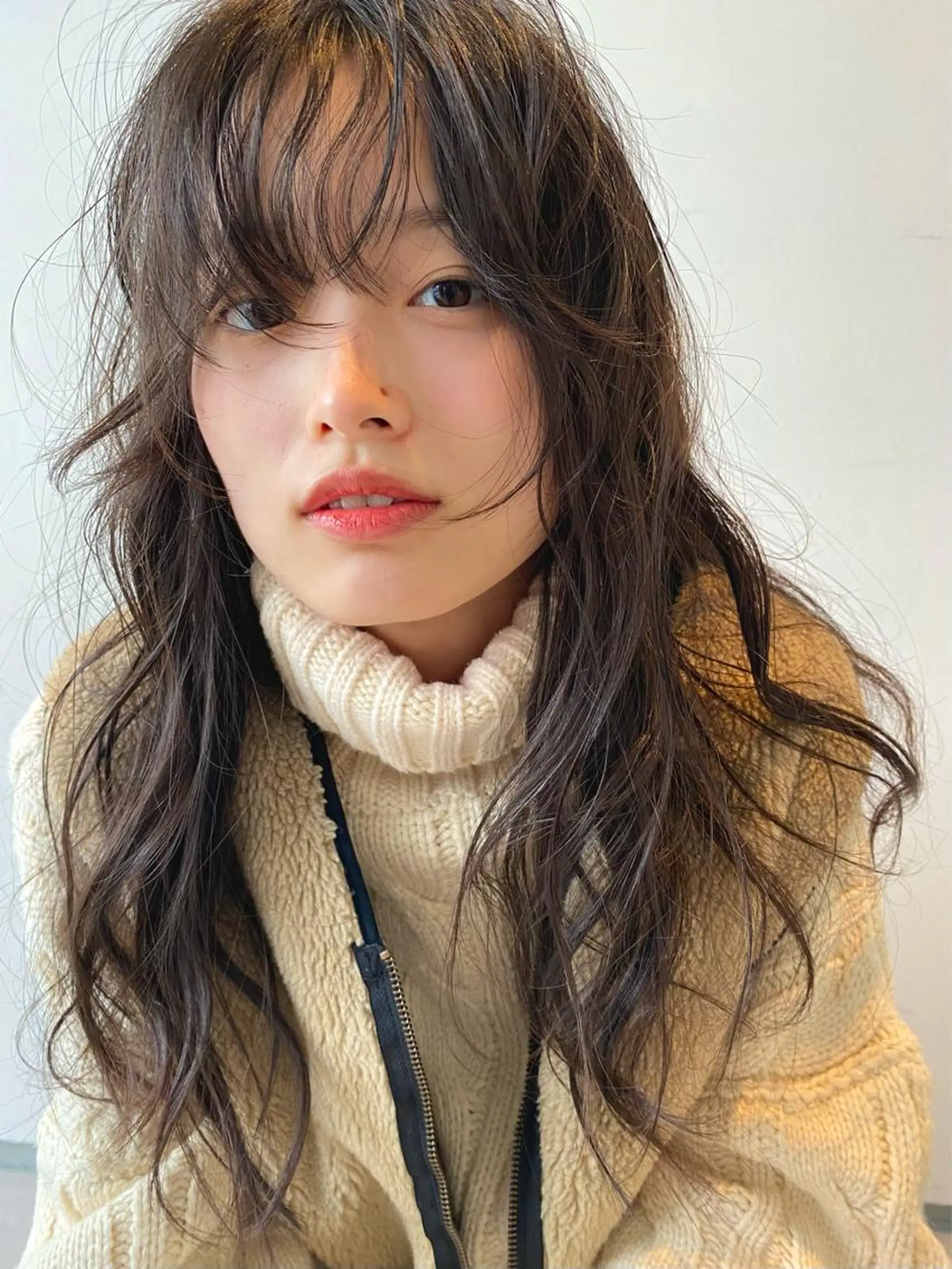 ロング カラー ダークグレー ダークグレージュ グレージュ レイヤーカット カット 森貴裕/ベージュ/ パーマ/オリーブのヘアスタイル