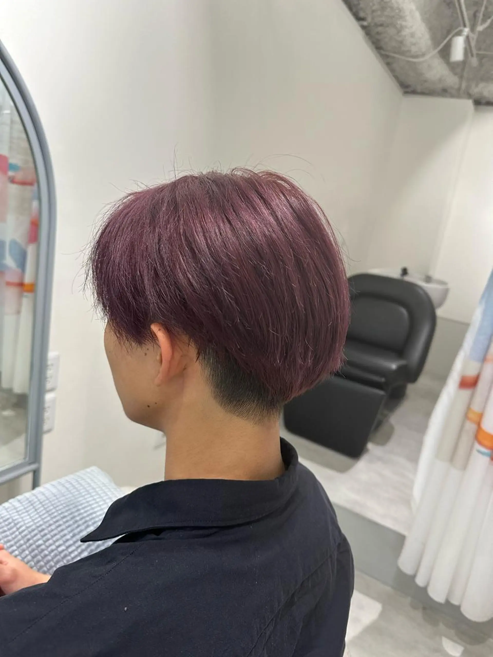ショート カラー メンズ メンズハイトーン ハイトーンカラー レッドカラー カット ヘアカラー トリートメント メンズ支持率No.1 メンズ特化/三木田のヘアスタイル