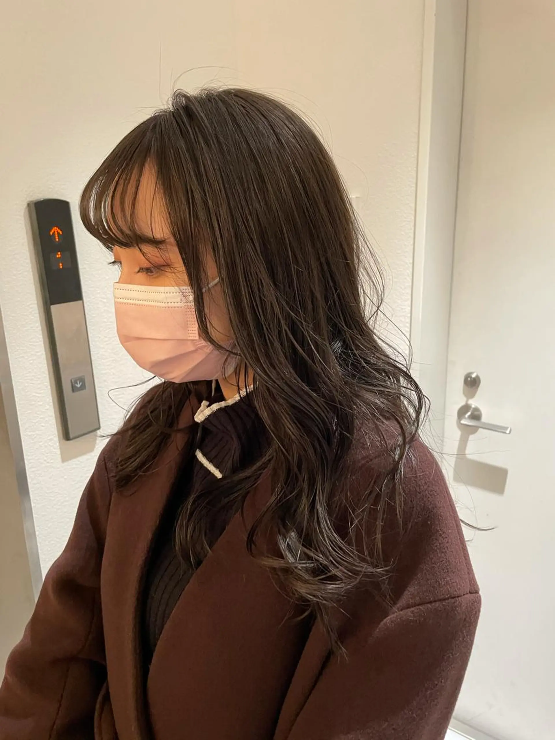 ミディアム レイヤーカット 【ショート、艶髪】 新海龍哉のヘアスタイル