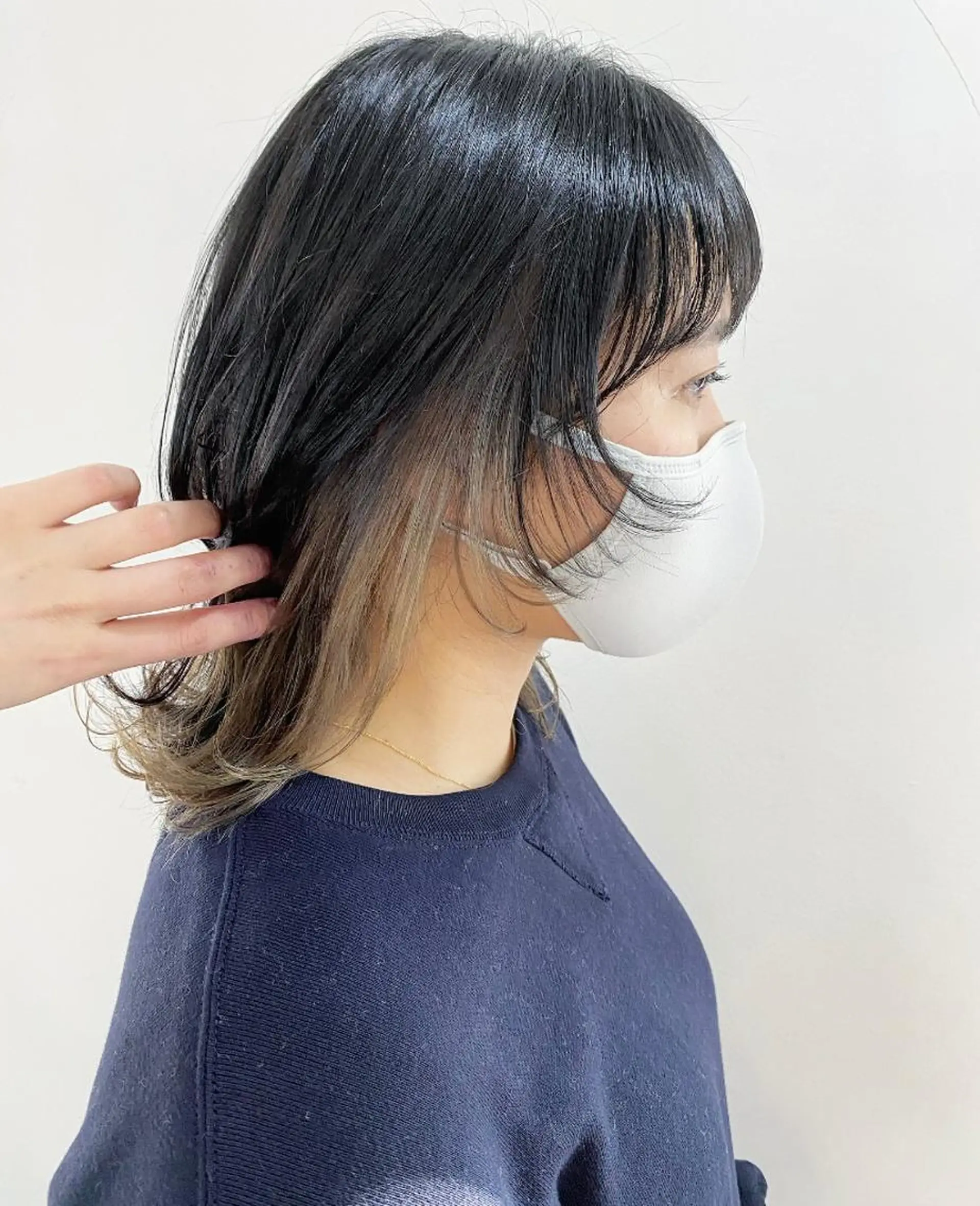 ミディアム ウルフカット カット ヘアカラー フラム所属・WATANABE MISAKIのヘアスタイル