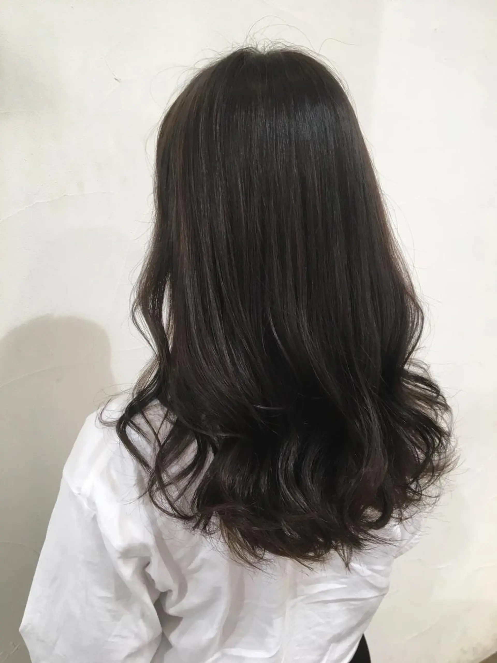 ロング カラー カット ヘアカラー トリートメント 乳井 悠香のヘアスタイル