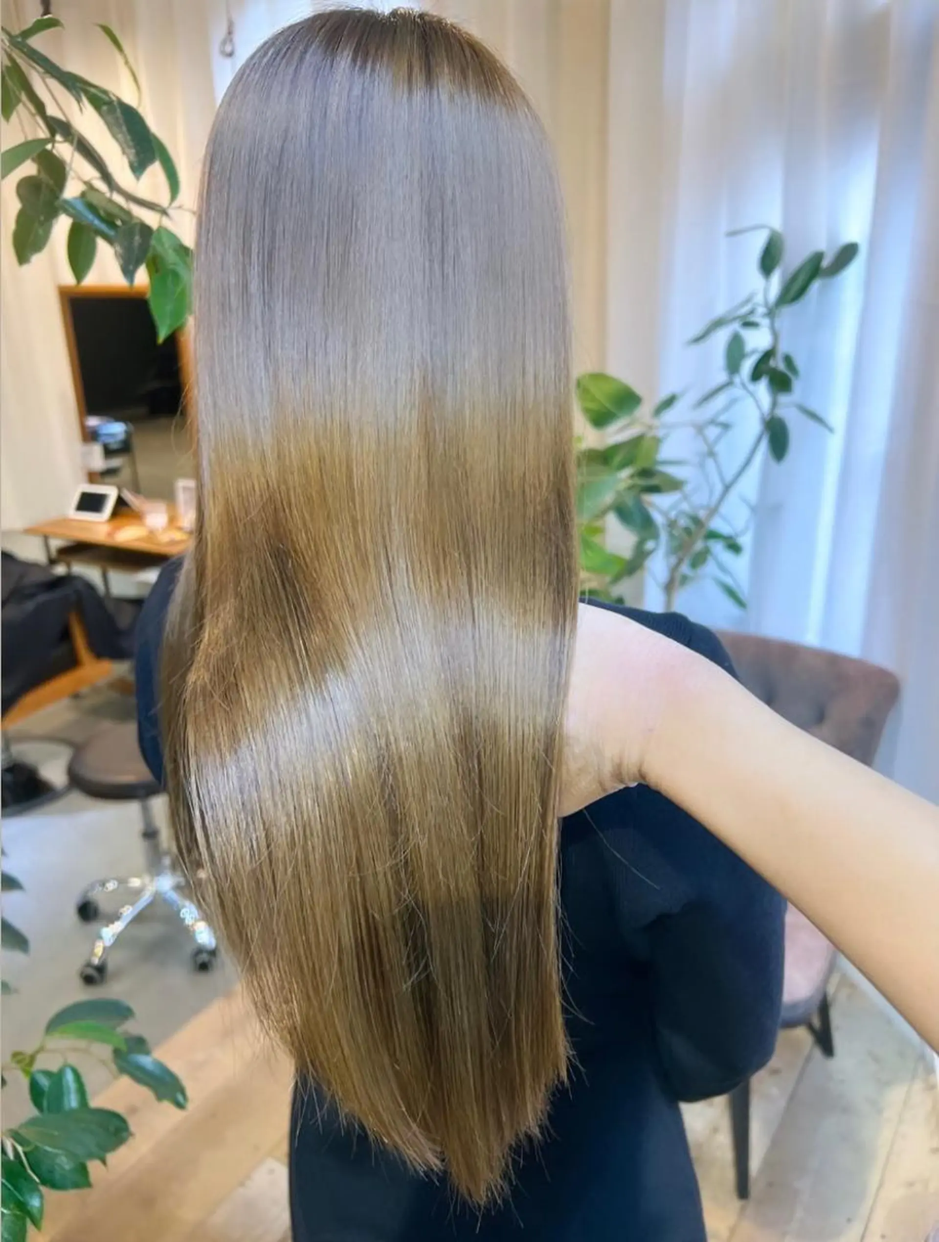 ロング カラー カット ヘアカラー トリートメント ブリーチなしカラー 🌿‬脇黒丸 彩のヘアスタイル