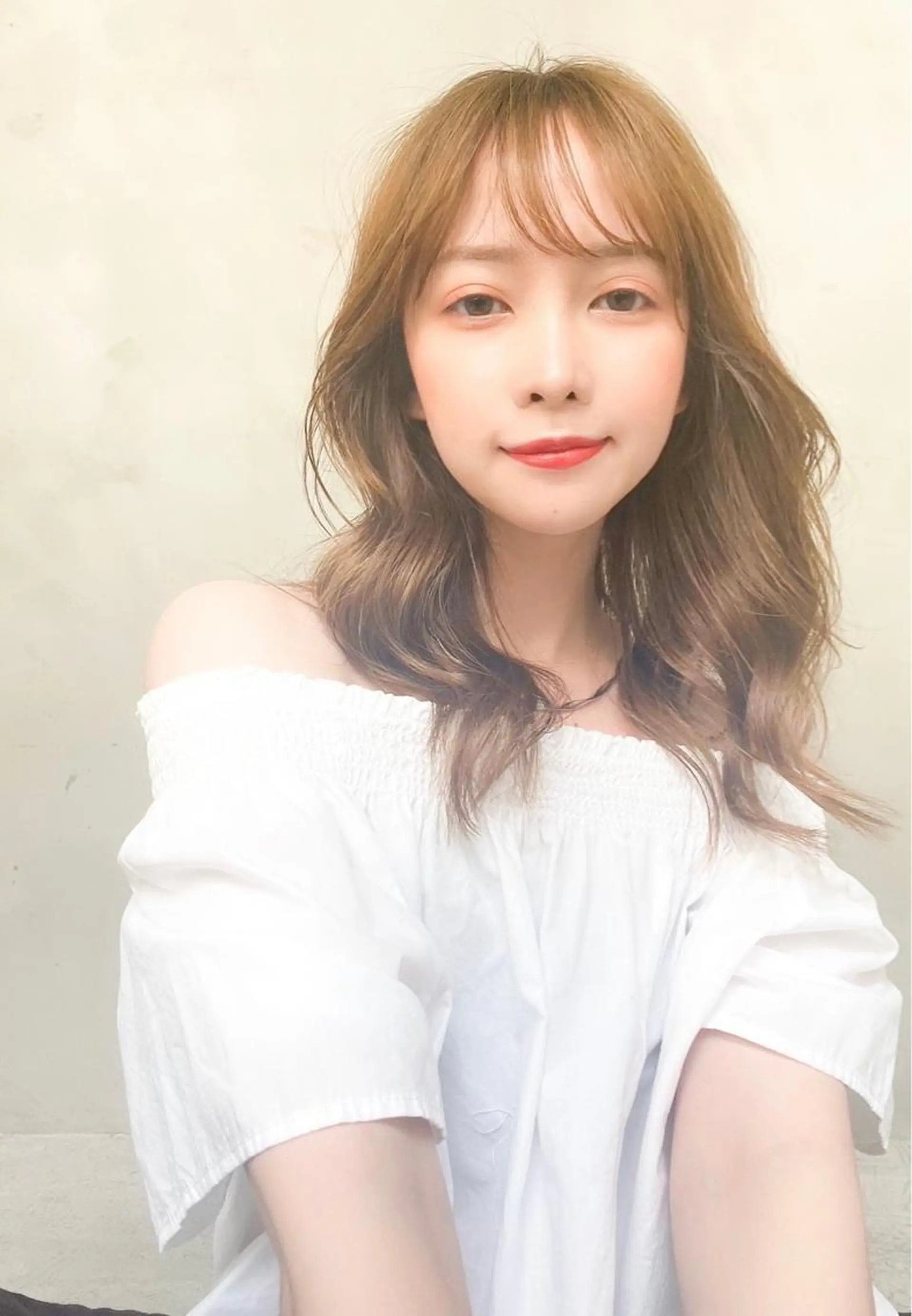 ロング カラー ヘアアレンジ ベージュカラー ロング カット ヘアカラー トリートメント 山崎 澪のヘアスタイル