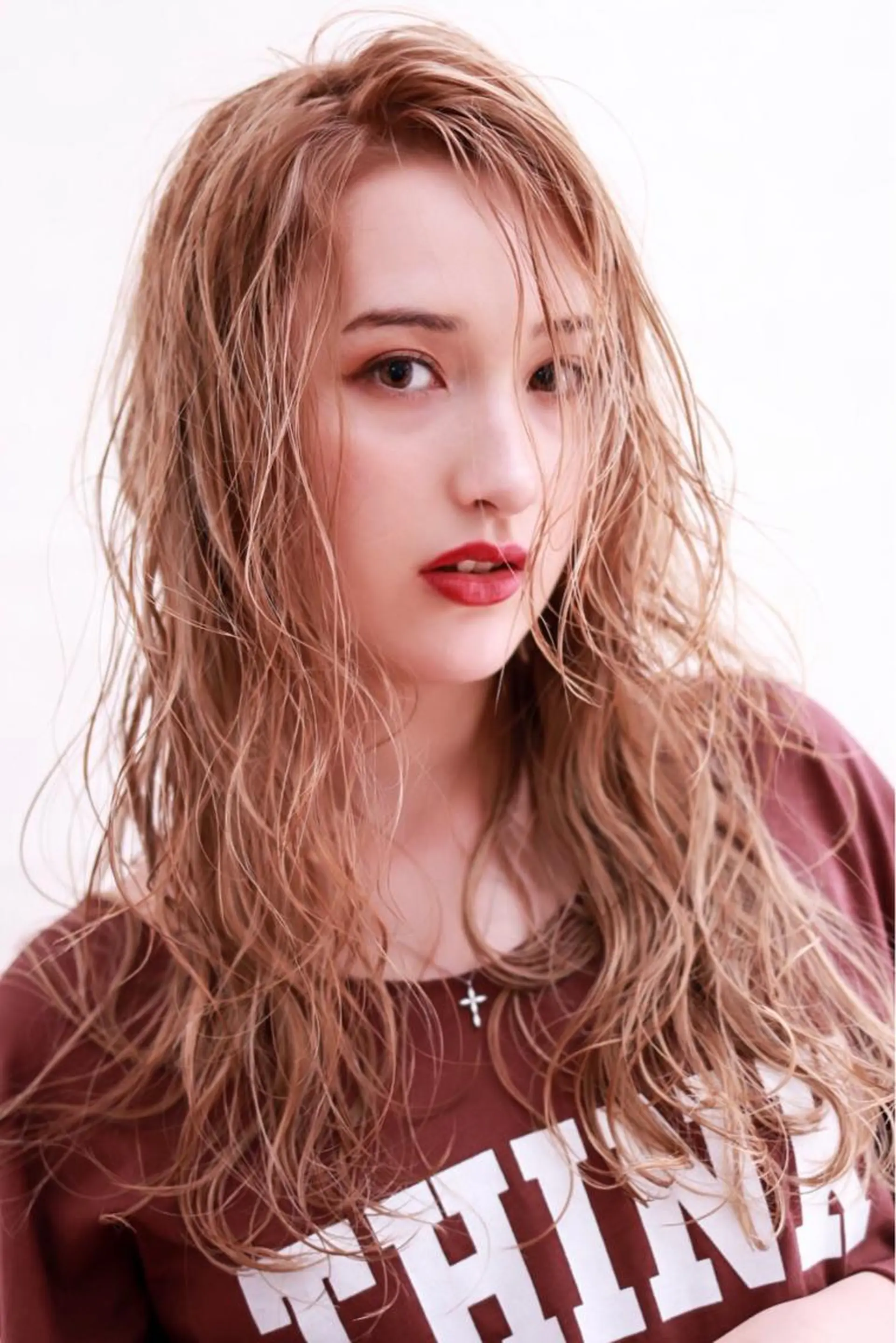 ロング カラー 似合わせカット SNSで大バズり‼️ 欧米風ヘア大ヒット中のヘアスタイル