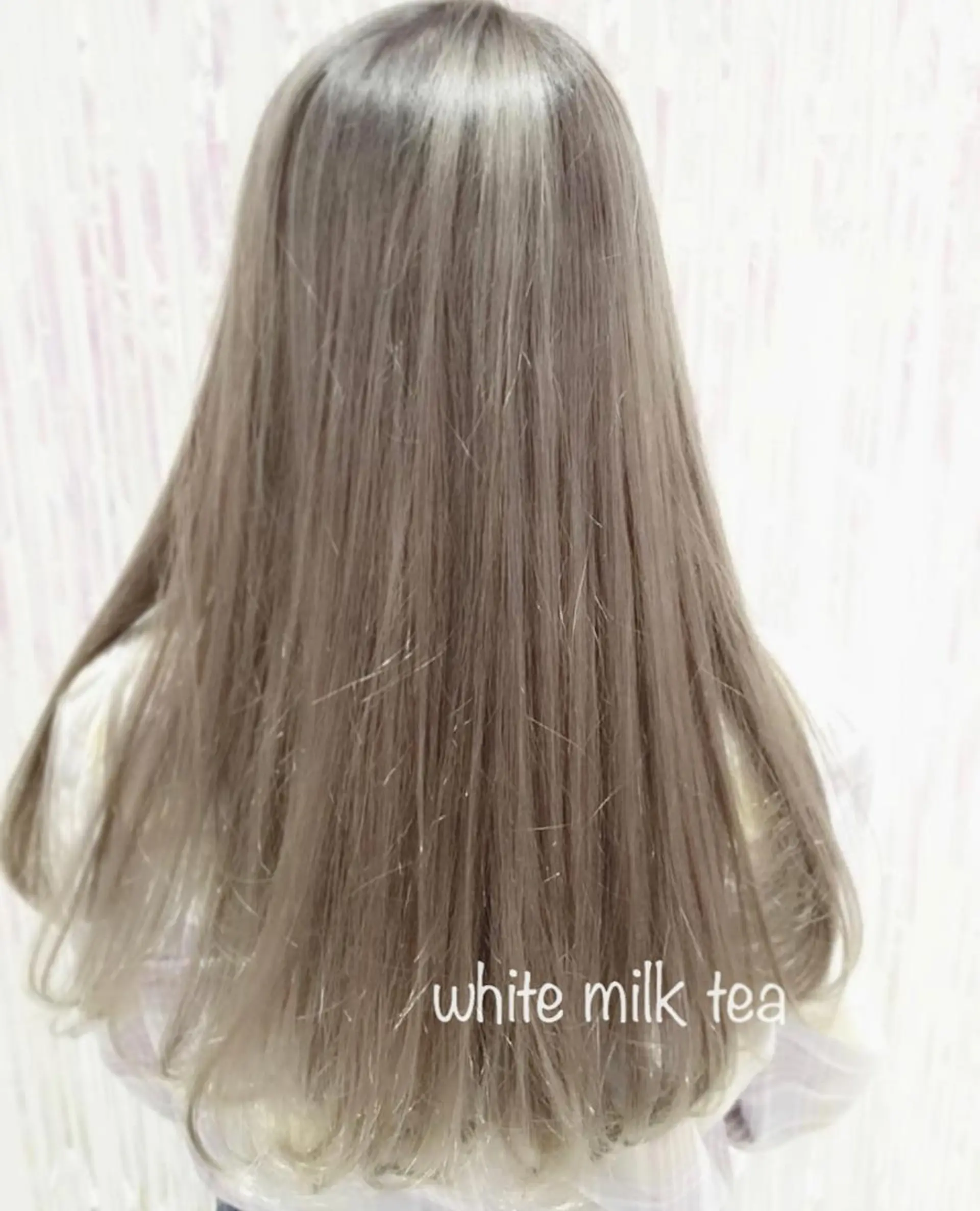 ロング カラー パーマ ヘアアレンジ ブリーチ RIYA❤︎ Aujuaソムリエのヘアスタイル