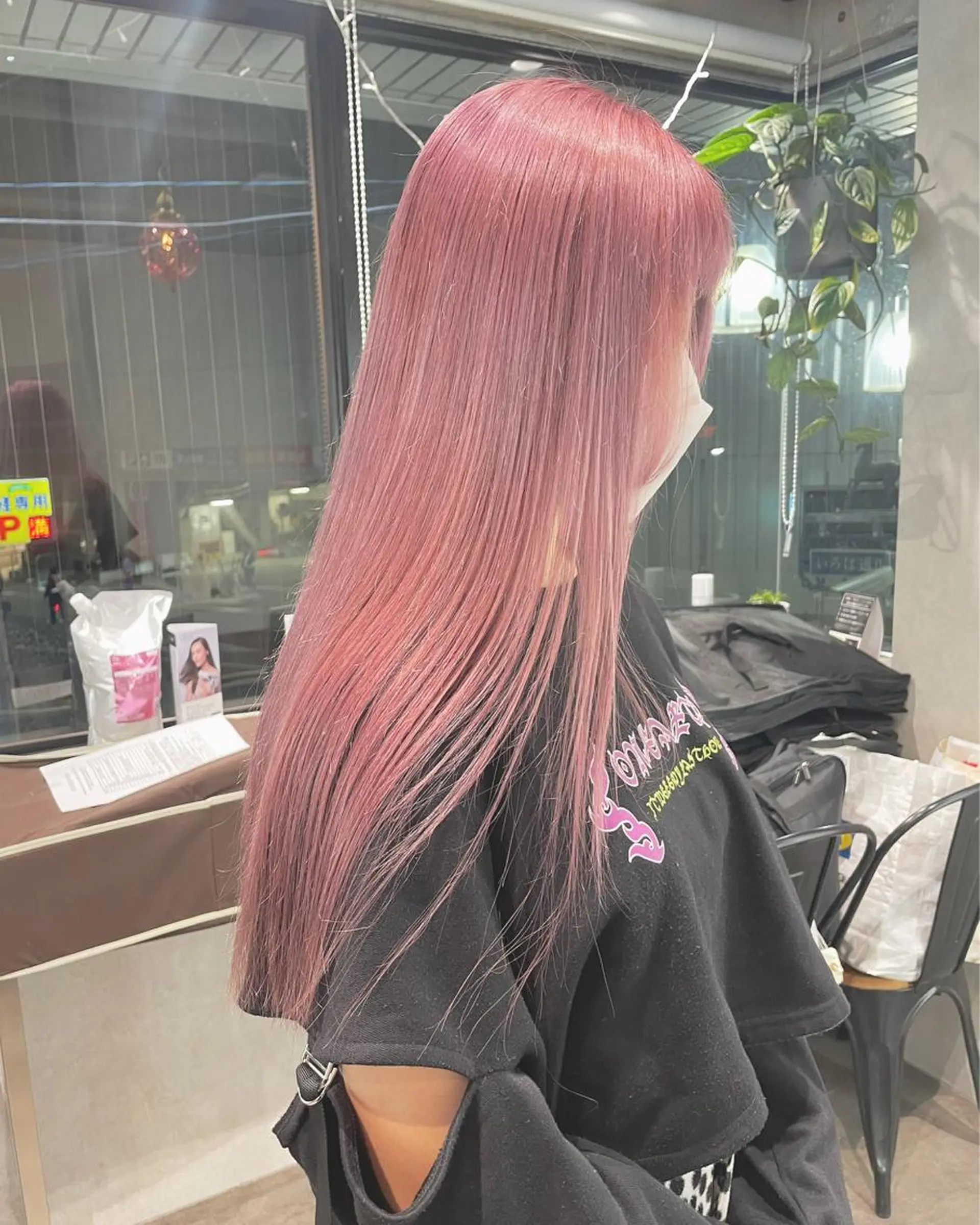 ロング カラー ヘアアレンジ ヘアカラー トレンドlayer cut💐mihoのヘアスタイル
