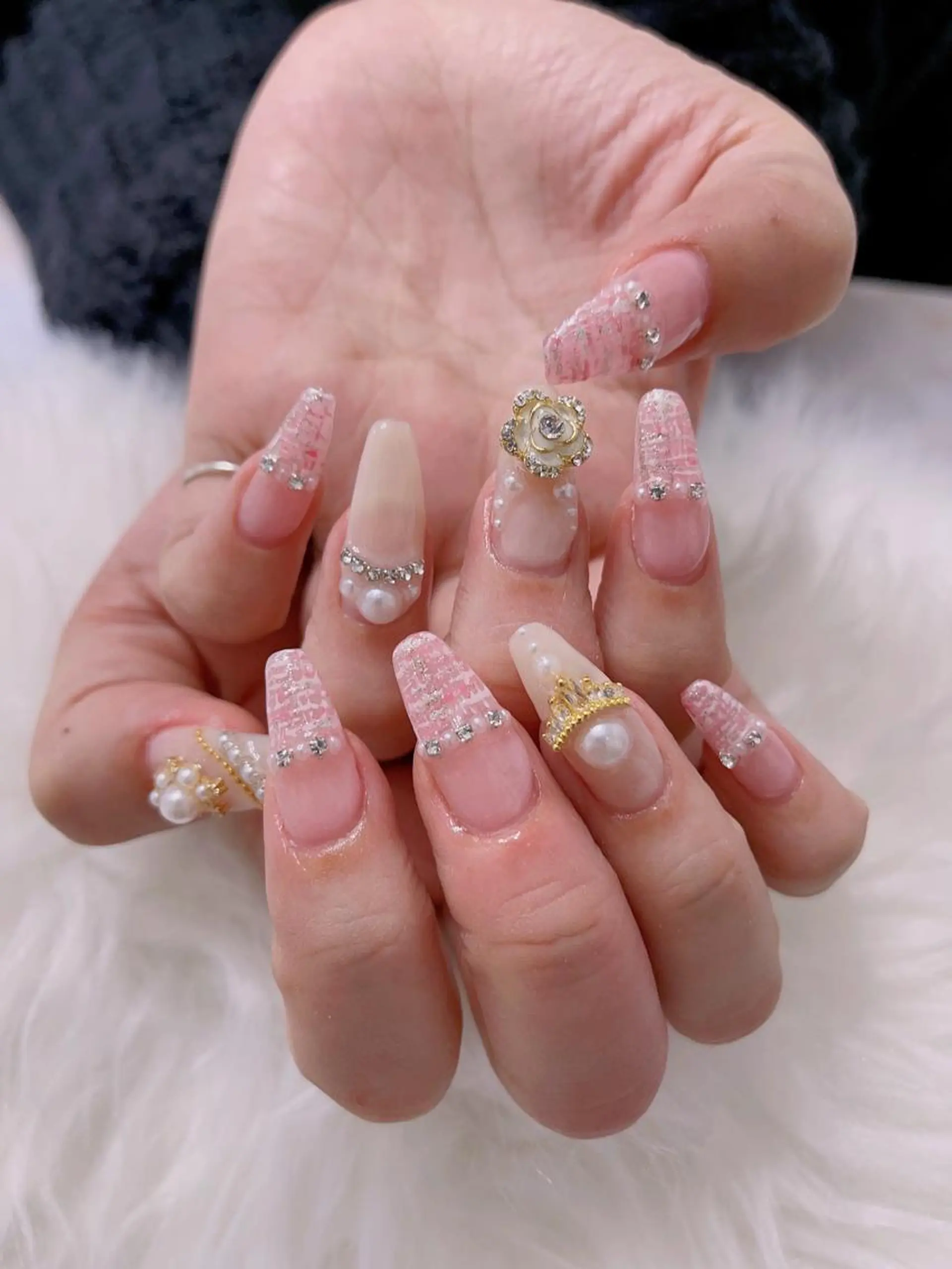 ネイル 菲菲ネイルサロン所属・FF フィフィネイルサロンのネイルデザイン