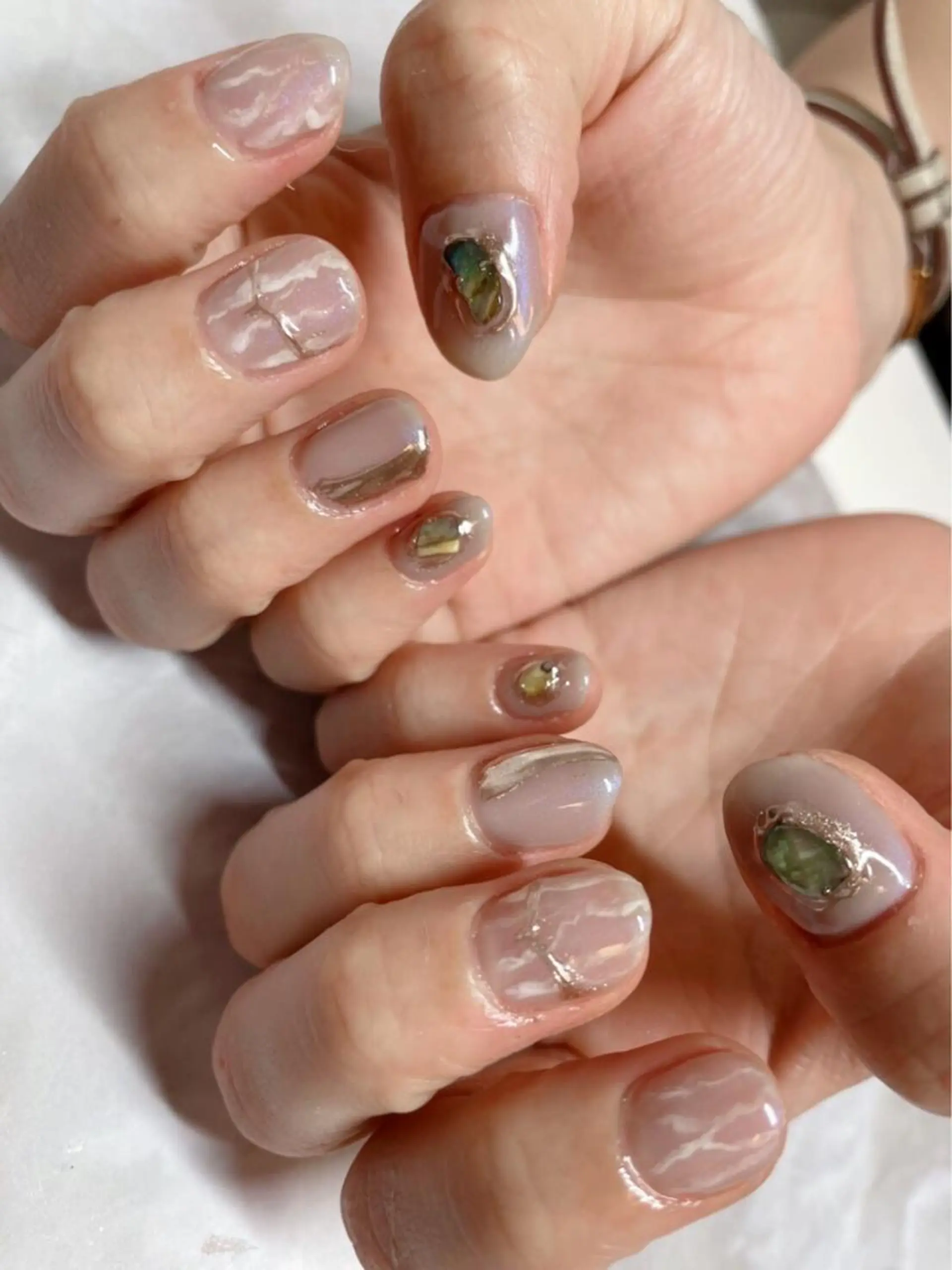 ネイル ラメ(グリッター) ニュアンスネイル ハンドネイル フットネイル ハンドケア 【ORGAN】 nailのネイルデザイン