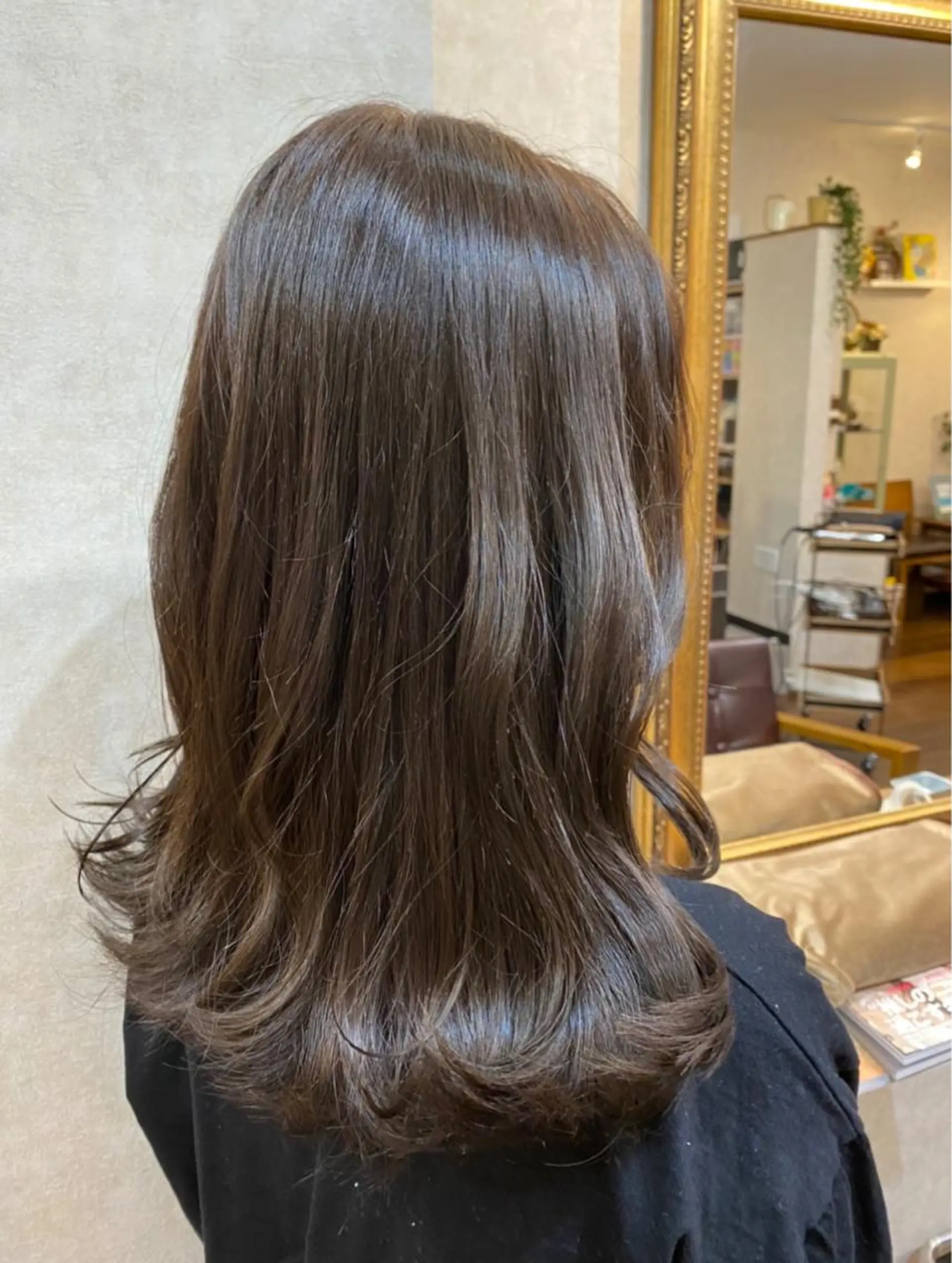 セミロング カラー tomorrow所属・カットモデル募集✂️ 齊藤萌香のヘアスタイル