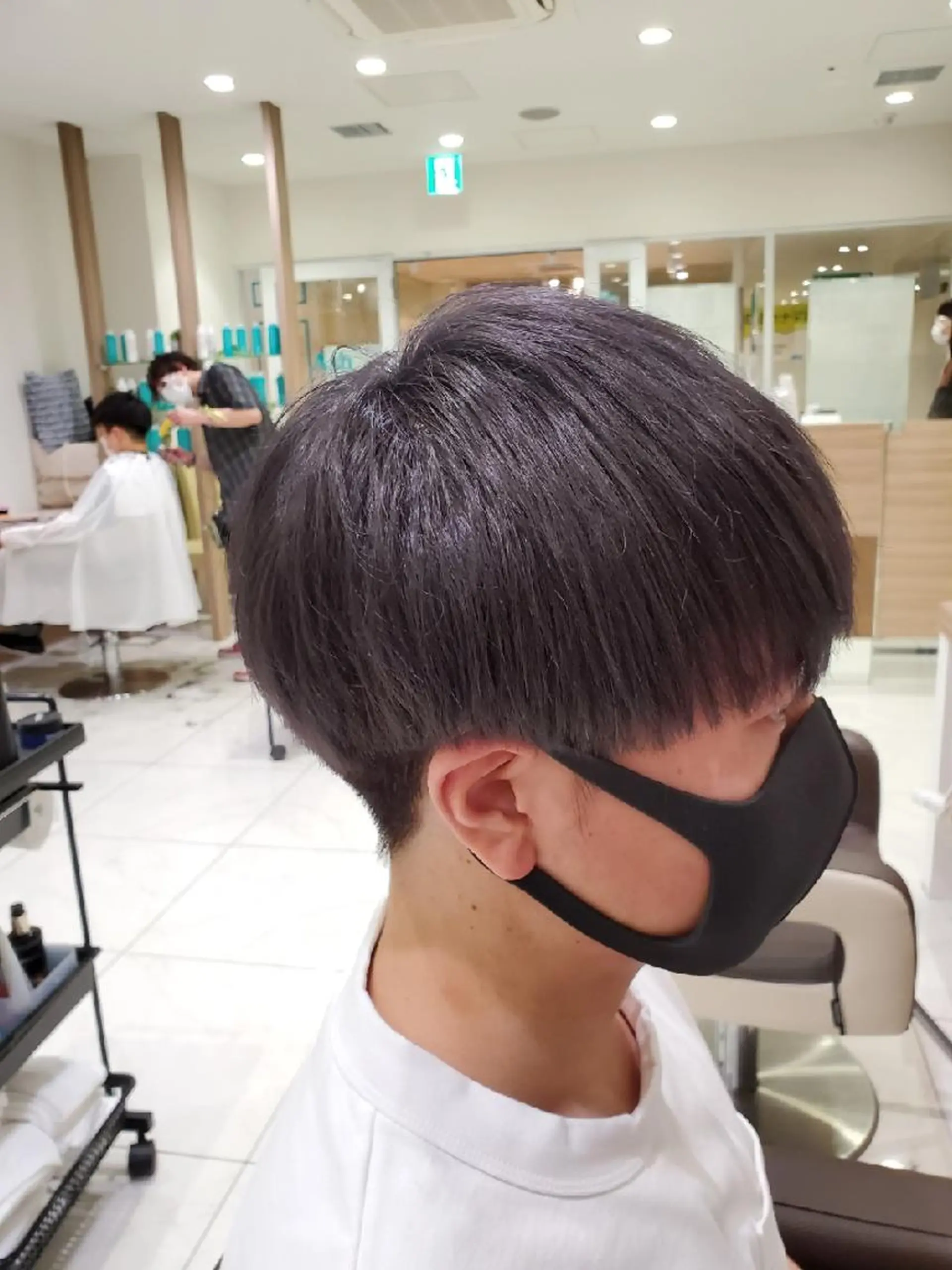 ショート カラー メンズ メンズブリーチ アッシュ ブリーチ イルミナカラー 中村 和貴のヘアスタイル