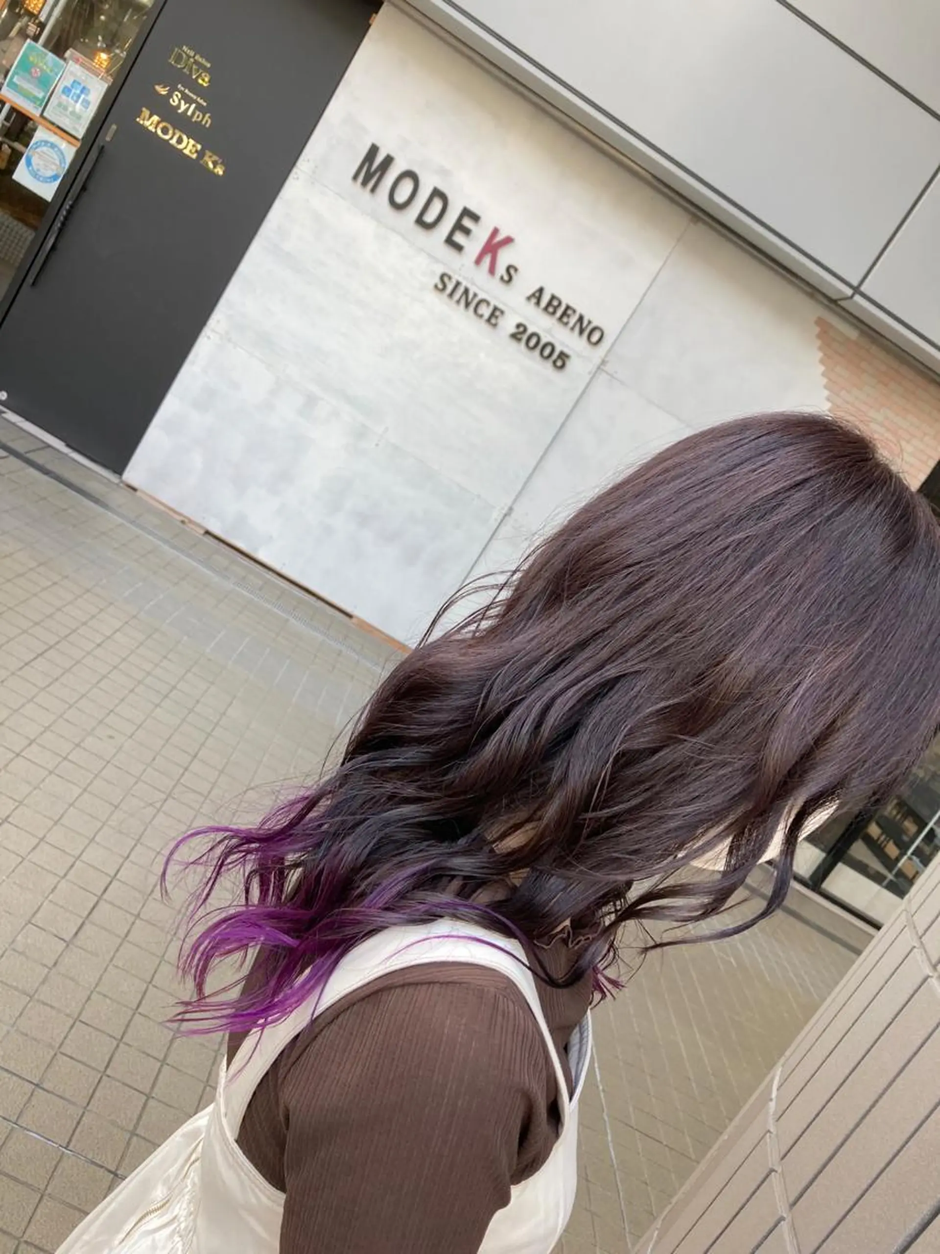 ミディアム カラー グラデーションカラー ラベンダーカラー パープルカラー カット ヘアカラー トリートメント SHAFT Ieiriのヘアスタイル