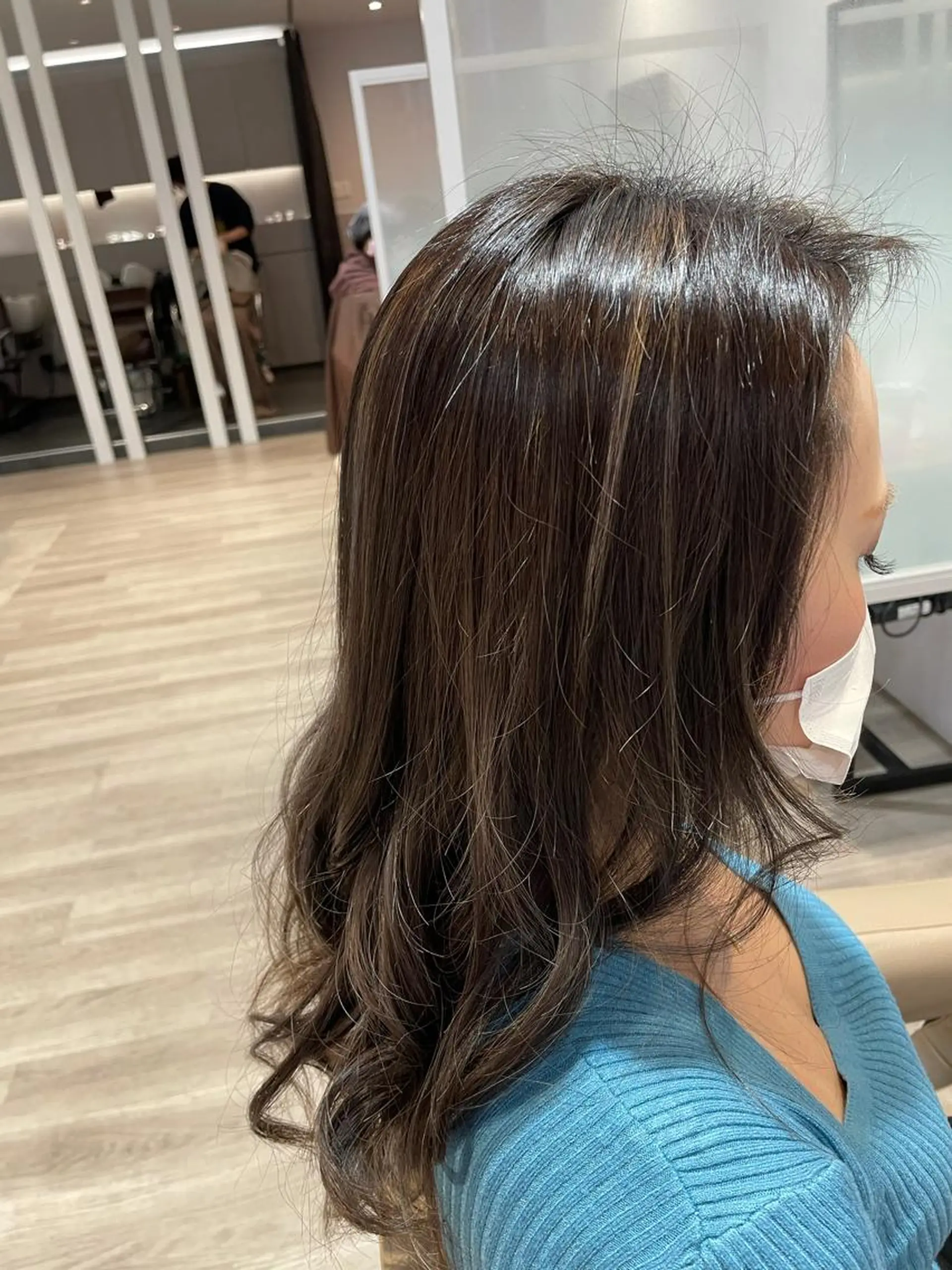 セミロング カラー EARTHセンター南店所属・宮澤 理久のヘアスタイル