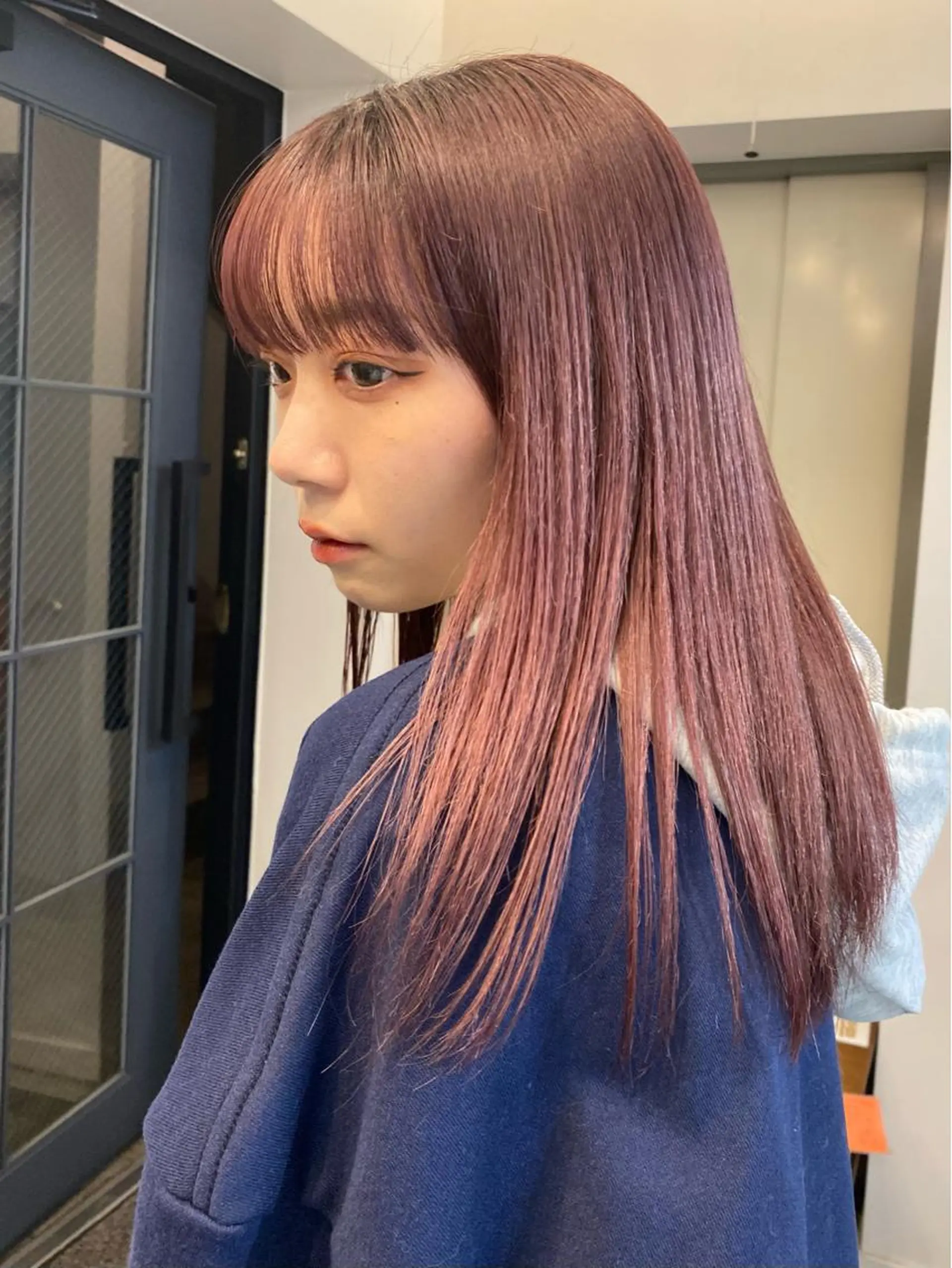 ロング カラー ラベンダーカラー ラベンダーピンク ピンクカラー ツジヒカル /くるくるパーマのヘアスタイル
