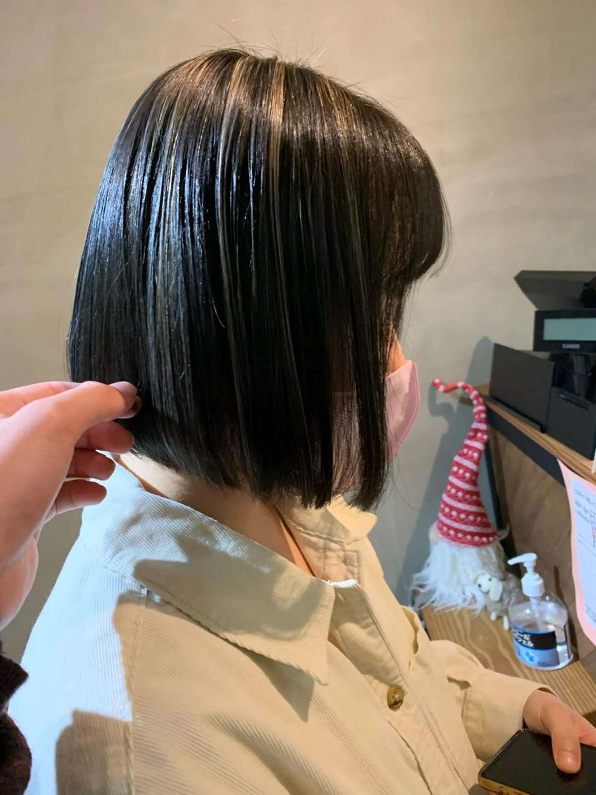 ミディアム ボブ ハイライト OLTI所属・中村 勇星のヘアスタイル
