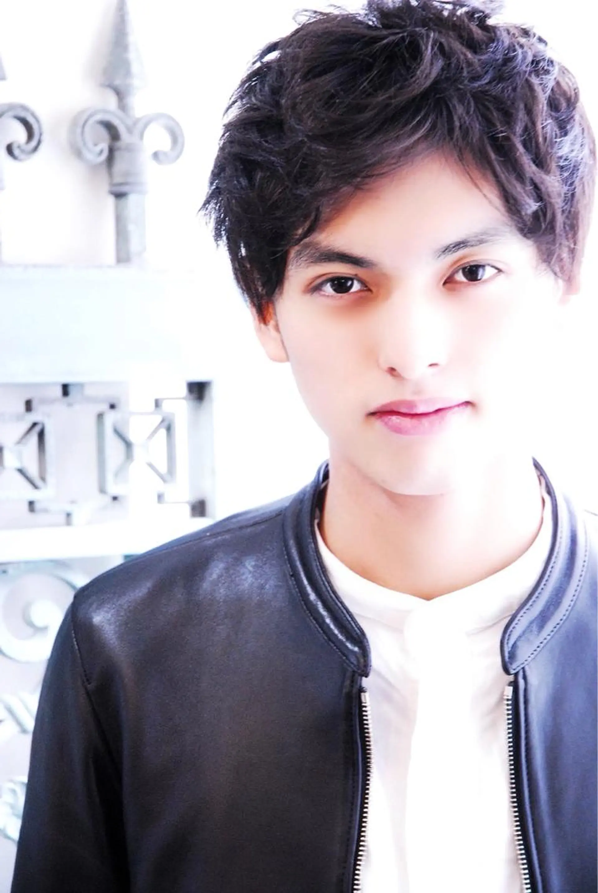 ショート カラー パーマ ヘアアレンジ メンズ 表参道Lise おおいしおりのヘアスタイル