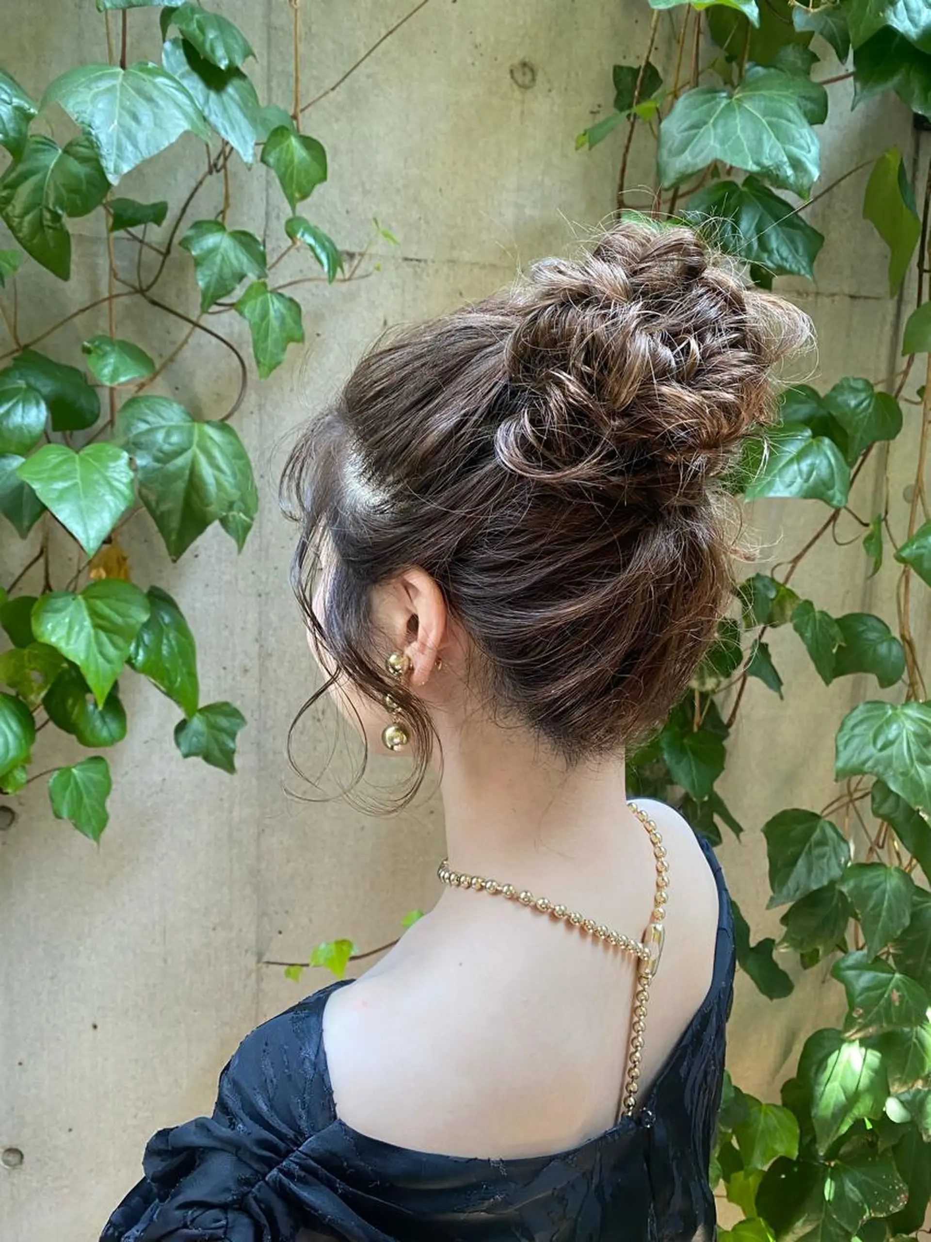 ロング ヘアアレンジ ヘアセット apish aoyama所属・武 愛子の眉毛・アイブロウイメージ