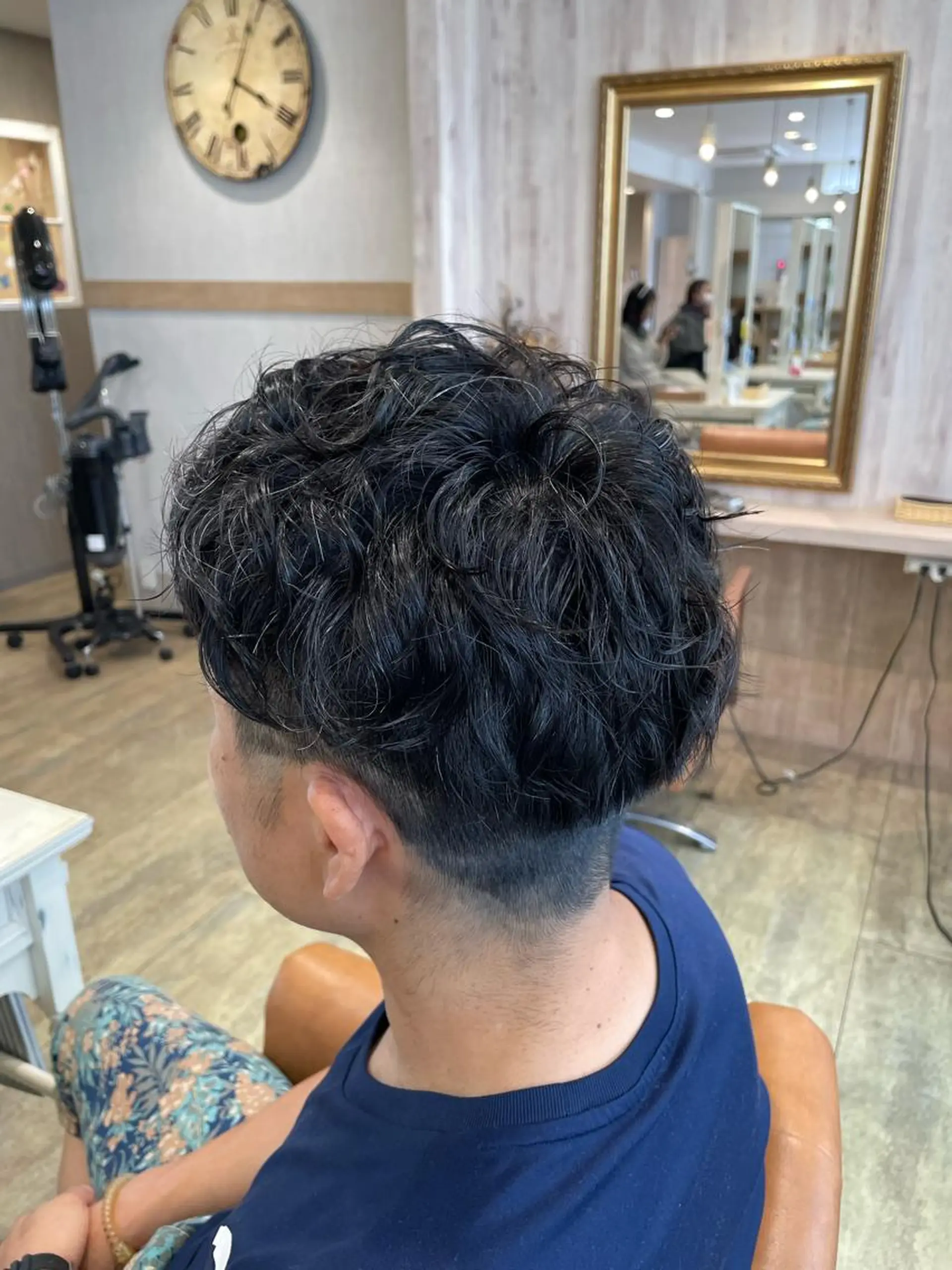 パーマ メンズ カット パーマ 新地 咲綾のヘアスタイル
