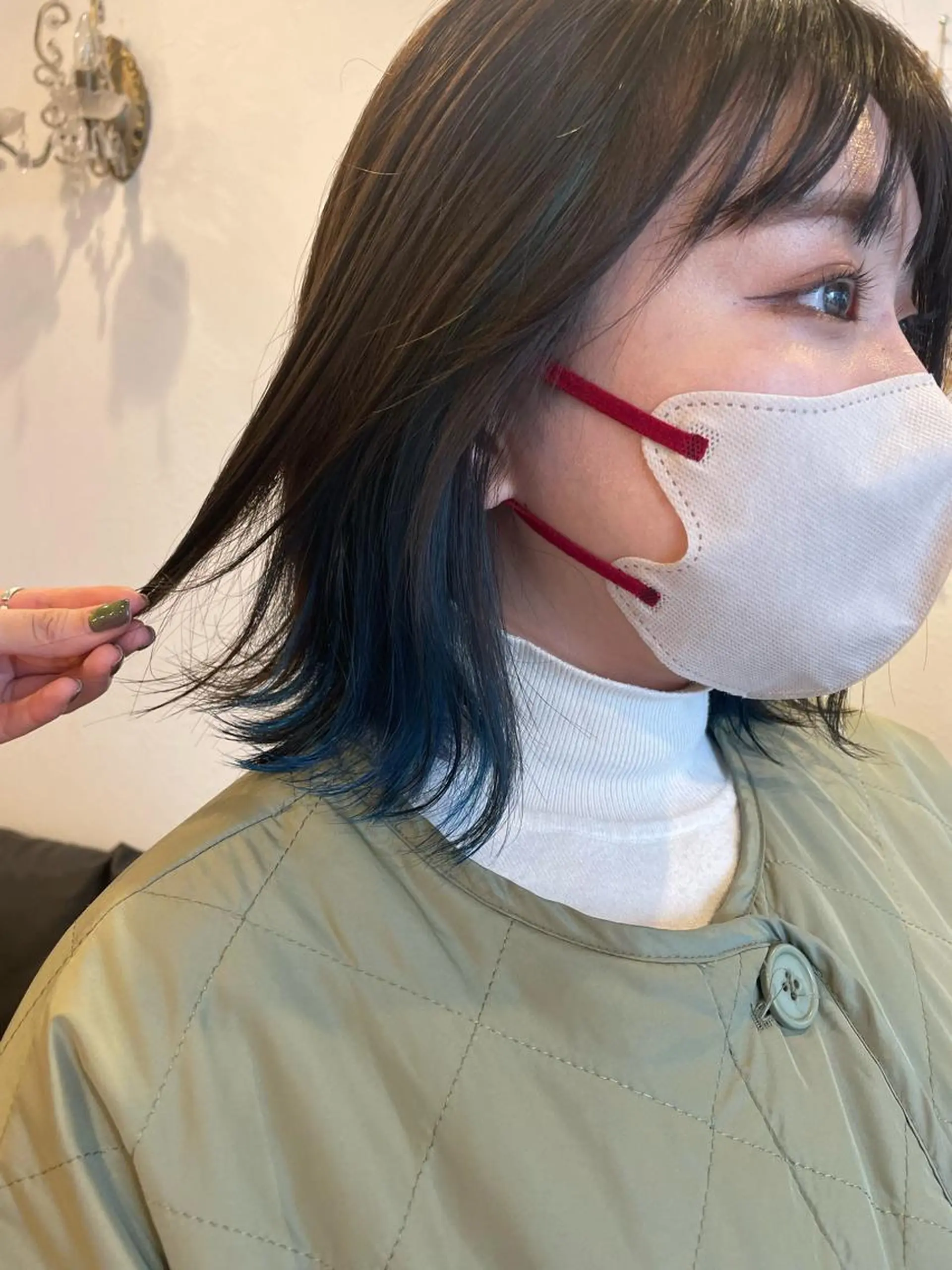 ミディアム カラー ブリーチ ブルーカラー イヤリングカラー ヘアカラー m ā l o.🌷 サカモトマイコのヘアスタイル