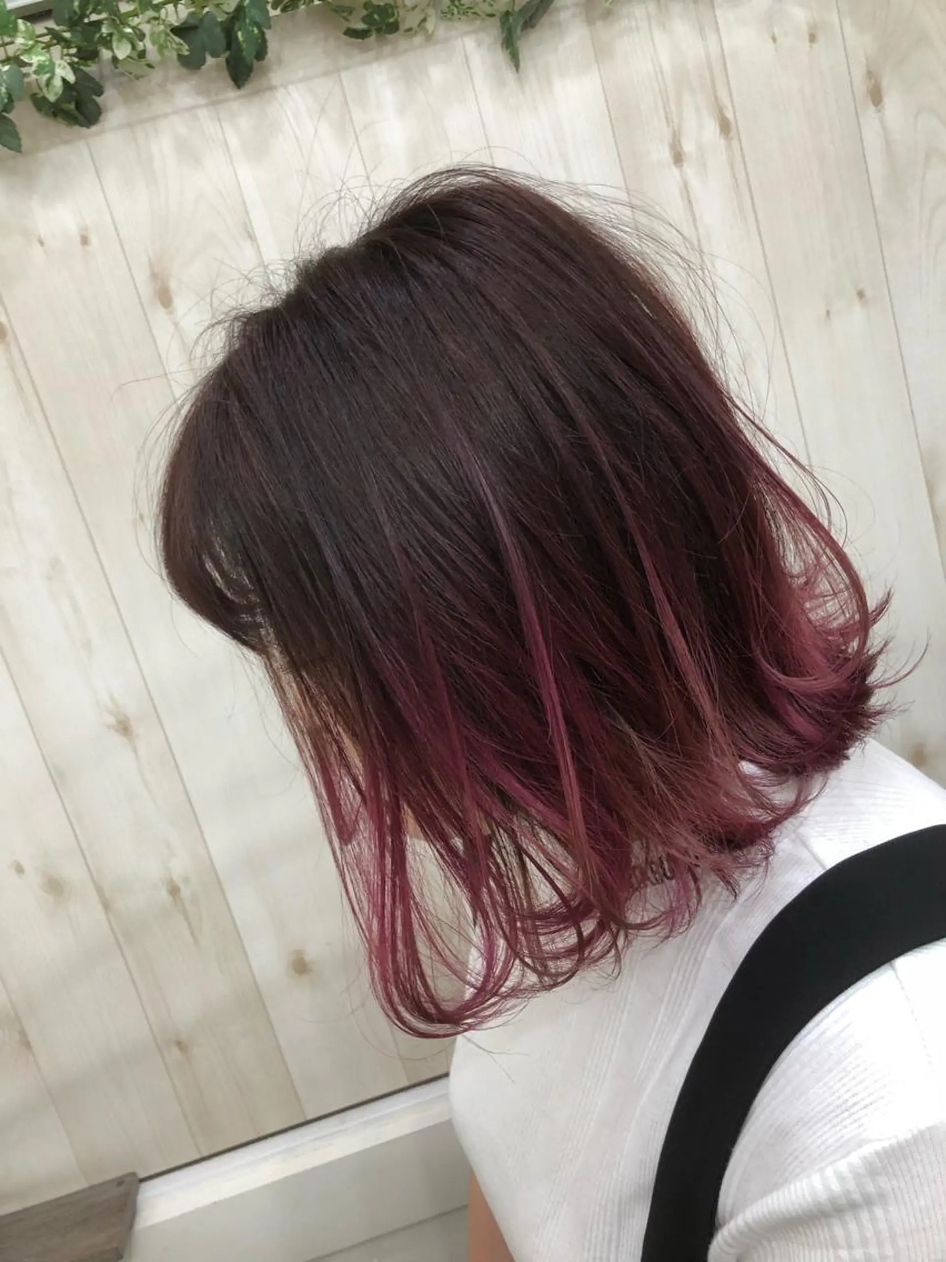 ショート カラー バレイヤージュ ピンクカラー レイヤーカット FERNA池袋所属・マンツーマン施術✂︎ 金田尚久🎨のヘアスタイル